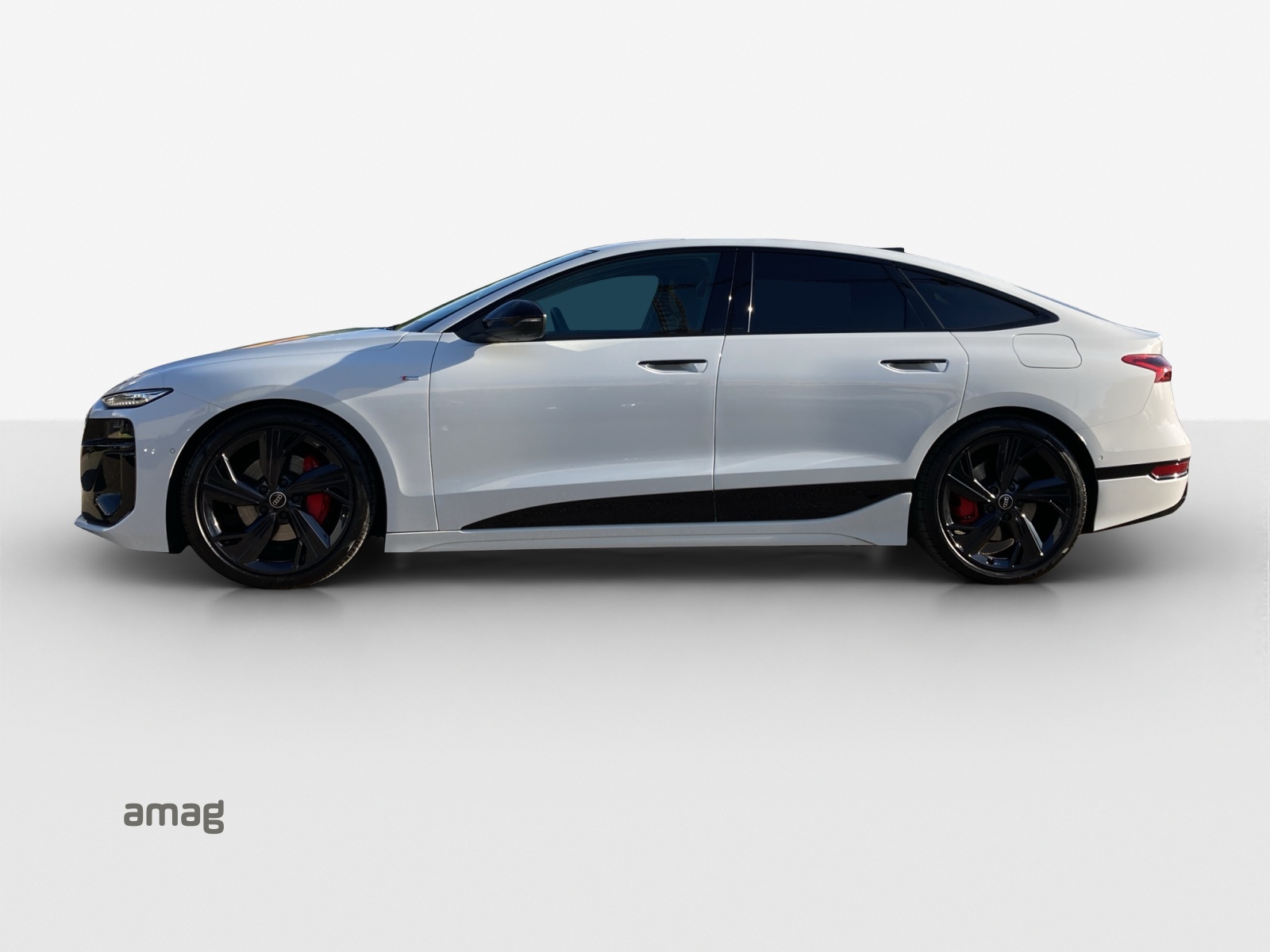 AUDI A6 Sportback e-tron performance-showroom-element-1
