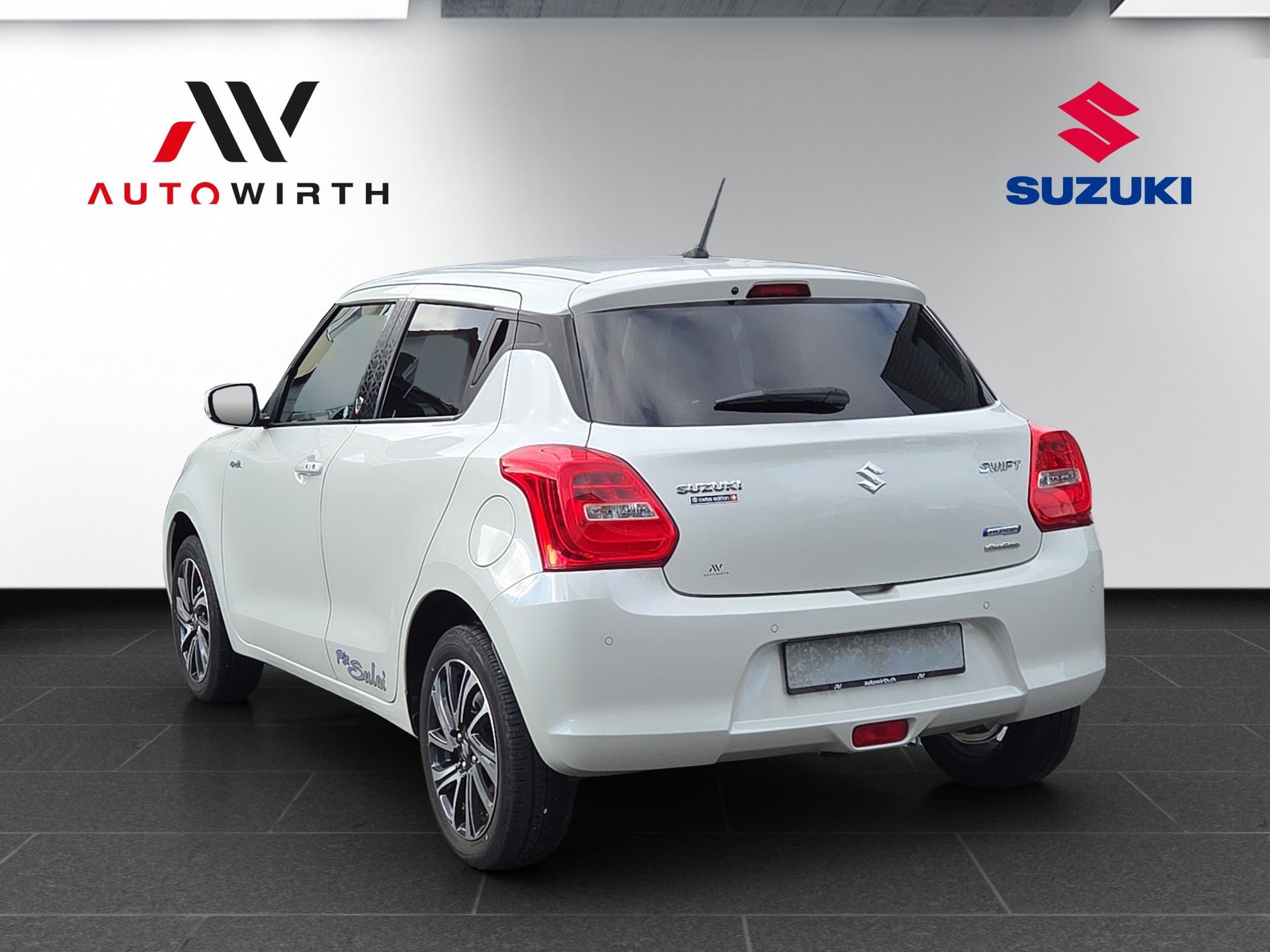 SUZUKI Swift 1.2 Piz Sulai Top Hybrid 4x4-image-6