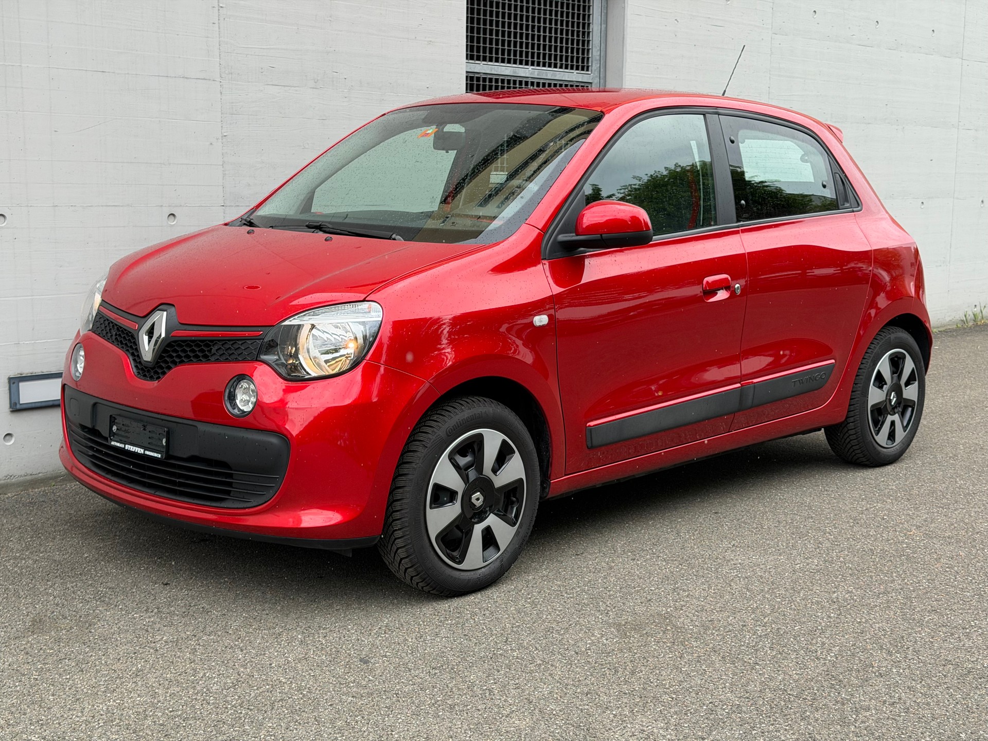 RENAULT Twingo 0.9 Swiss Edition-image-0