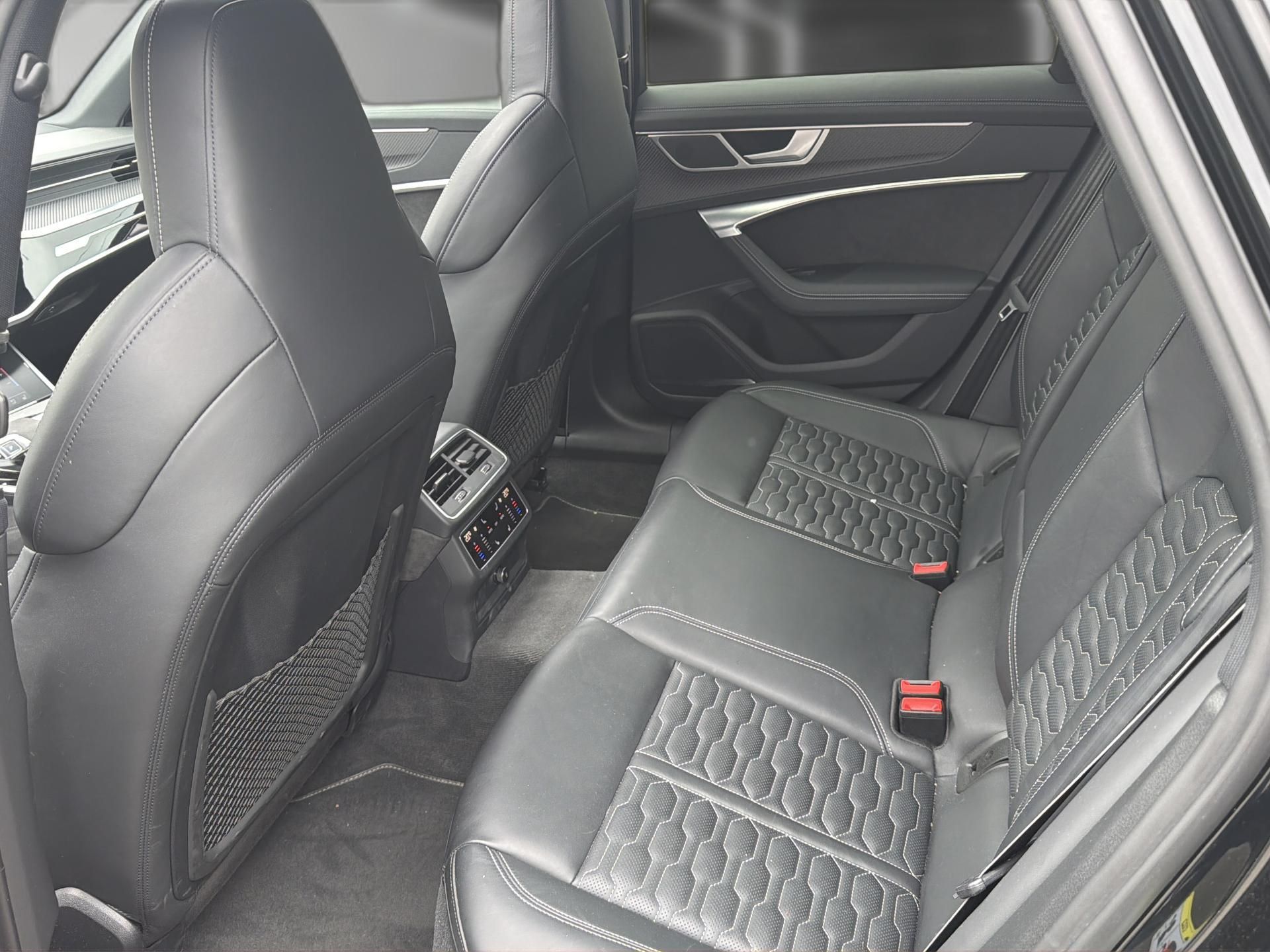 AUDI RS6 Avant 4.0 TFSI V8 quattro MHEV S-tronic-image-11