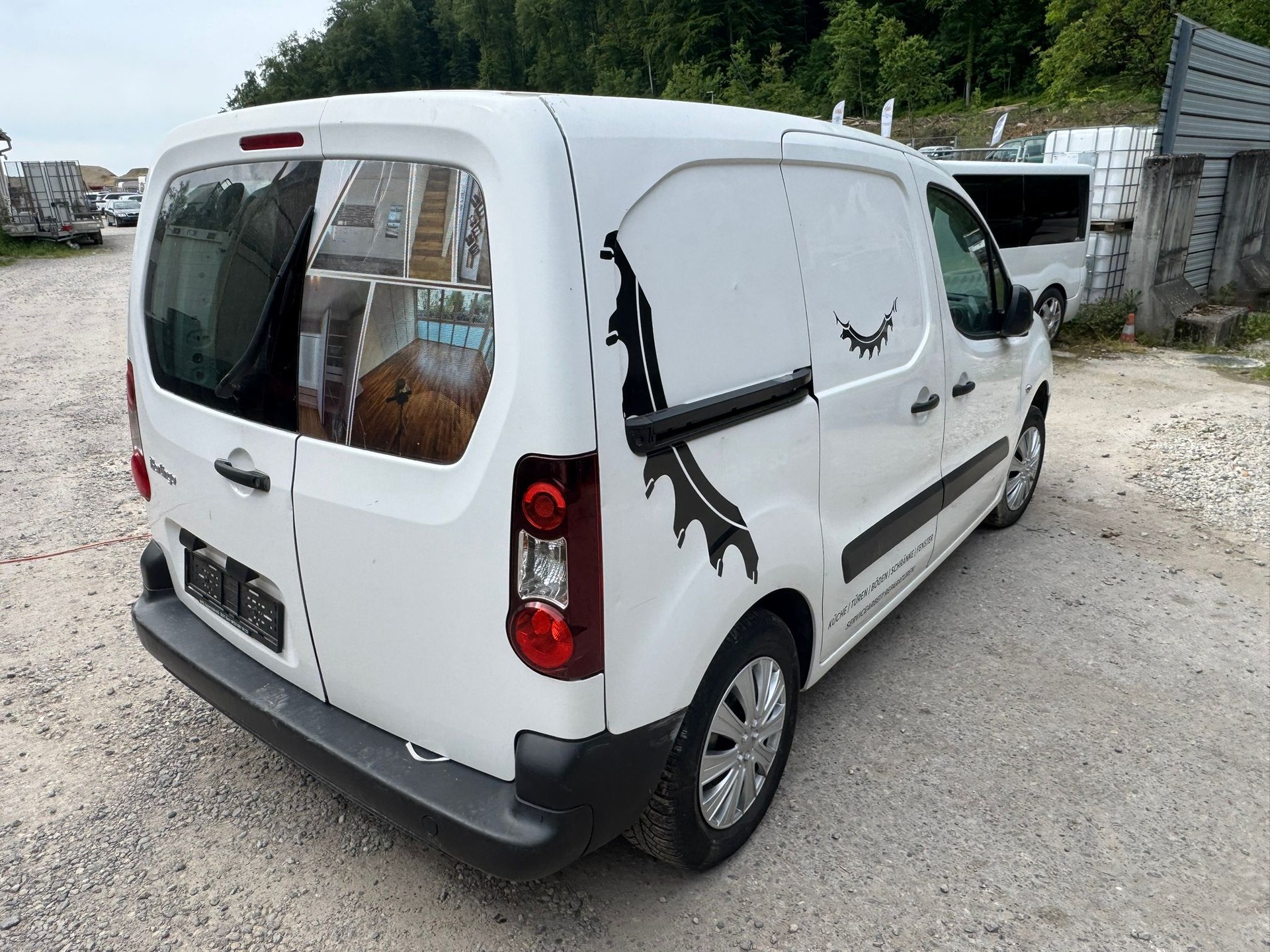 CITROEN BERLINGO-showroom-element-2