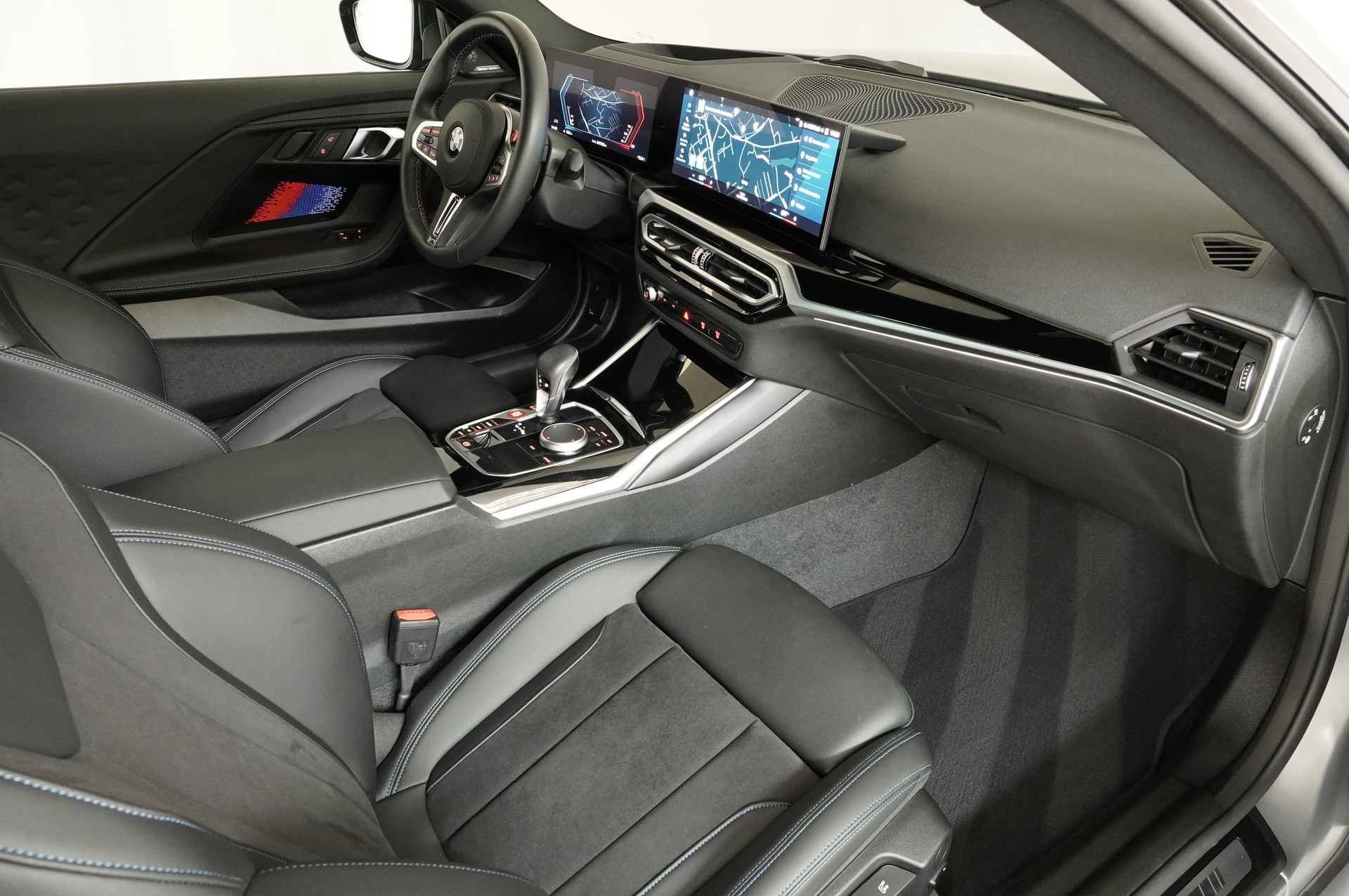 BMW M2 Steptronic-image-10