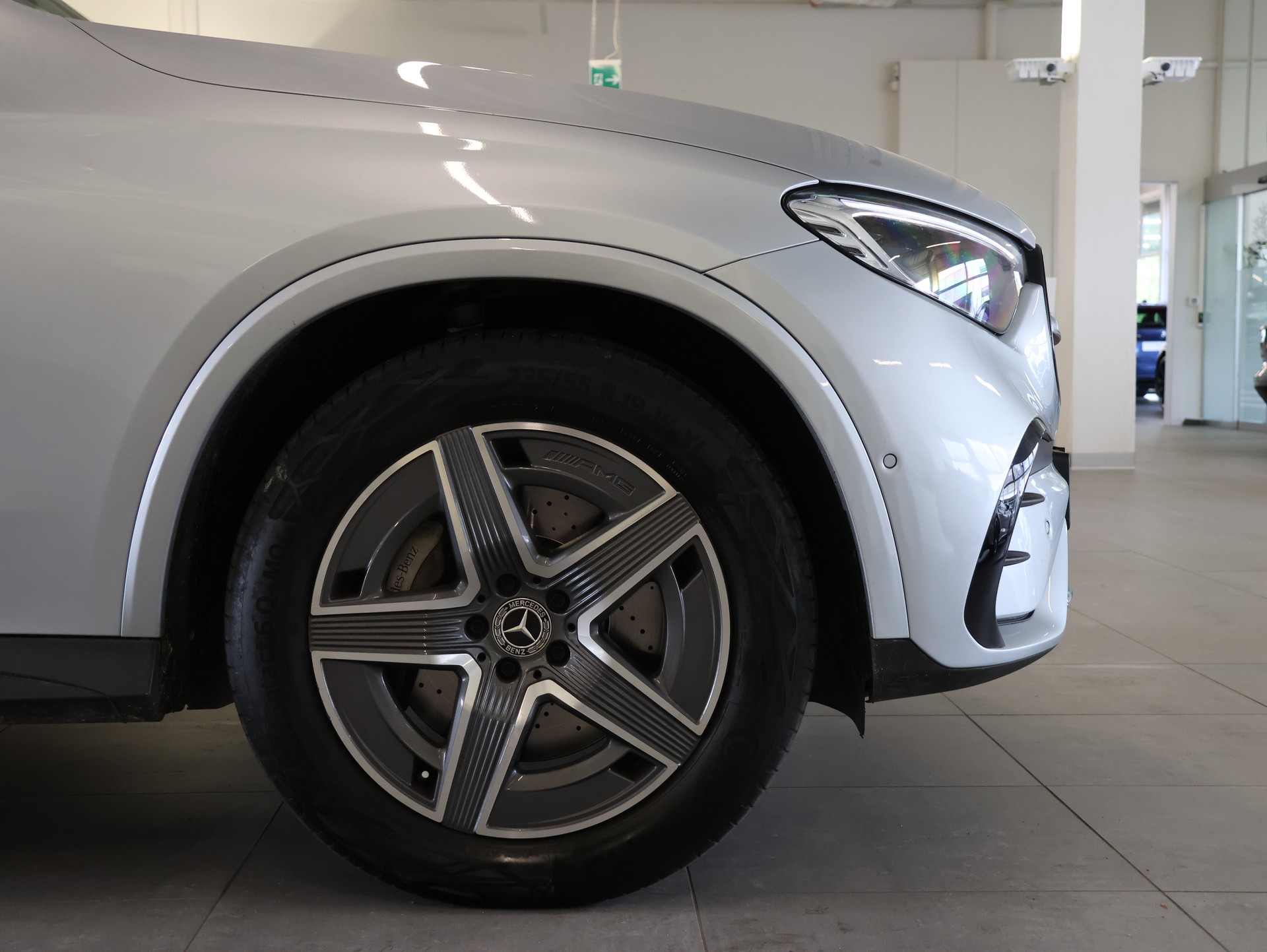 MERCEDES-BENZ GLC 220 d AMG Line 4Matic 9G-Tronic *Werksgarantie*Panorama*AHK*-image-7