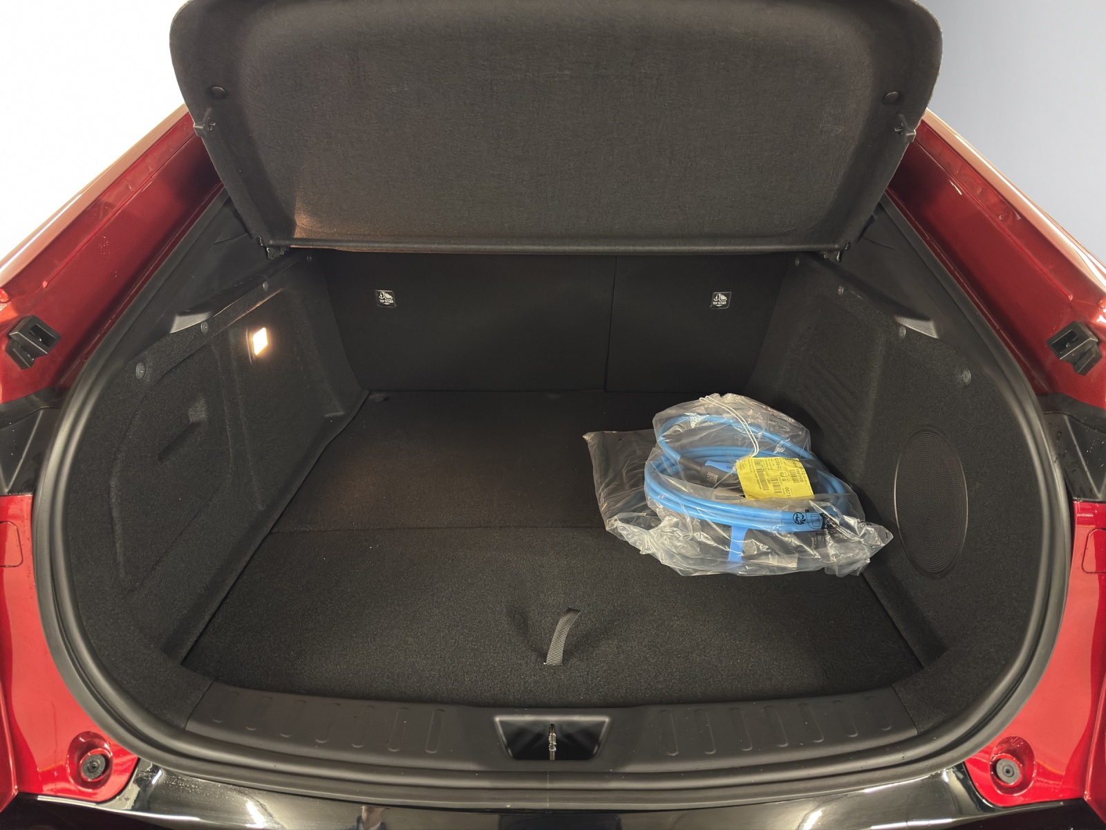 MAZDA 6e 245 80kWh Takumi-image-10