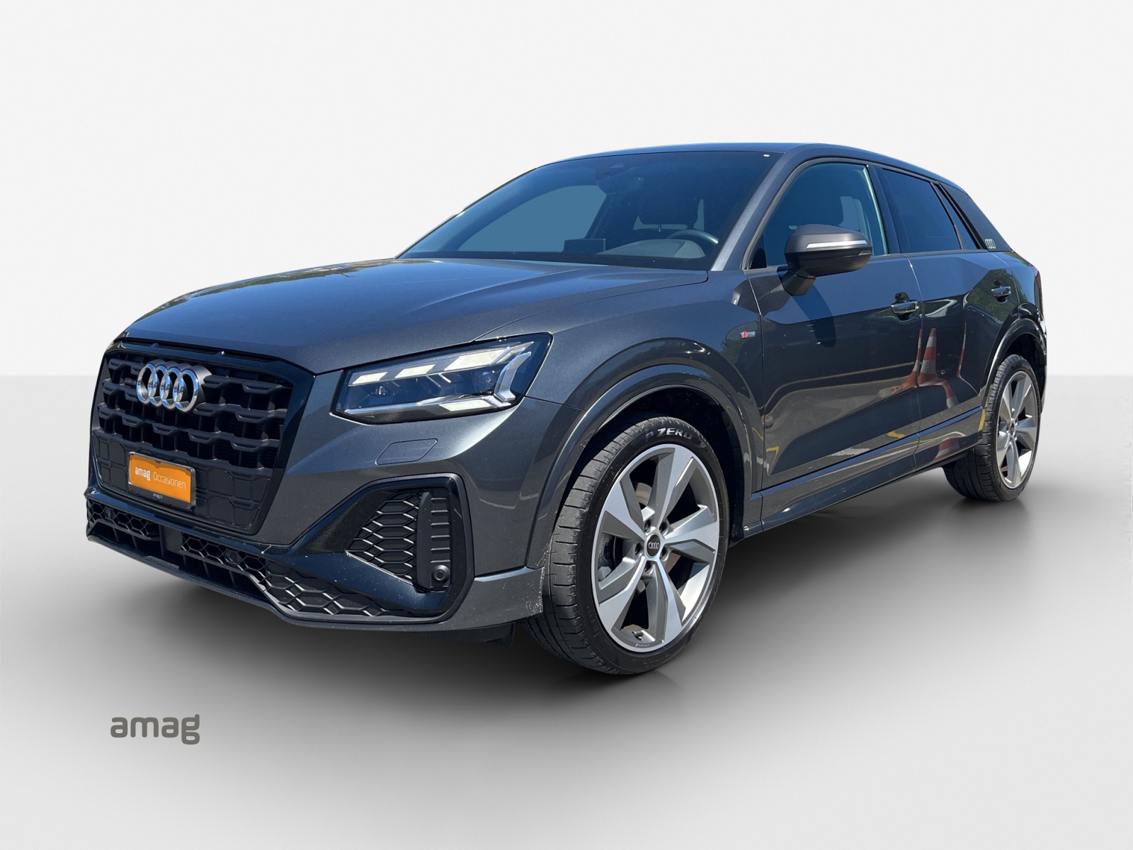 AUDI Q2 40 TFSI S line quattro S-tronic-image-0