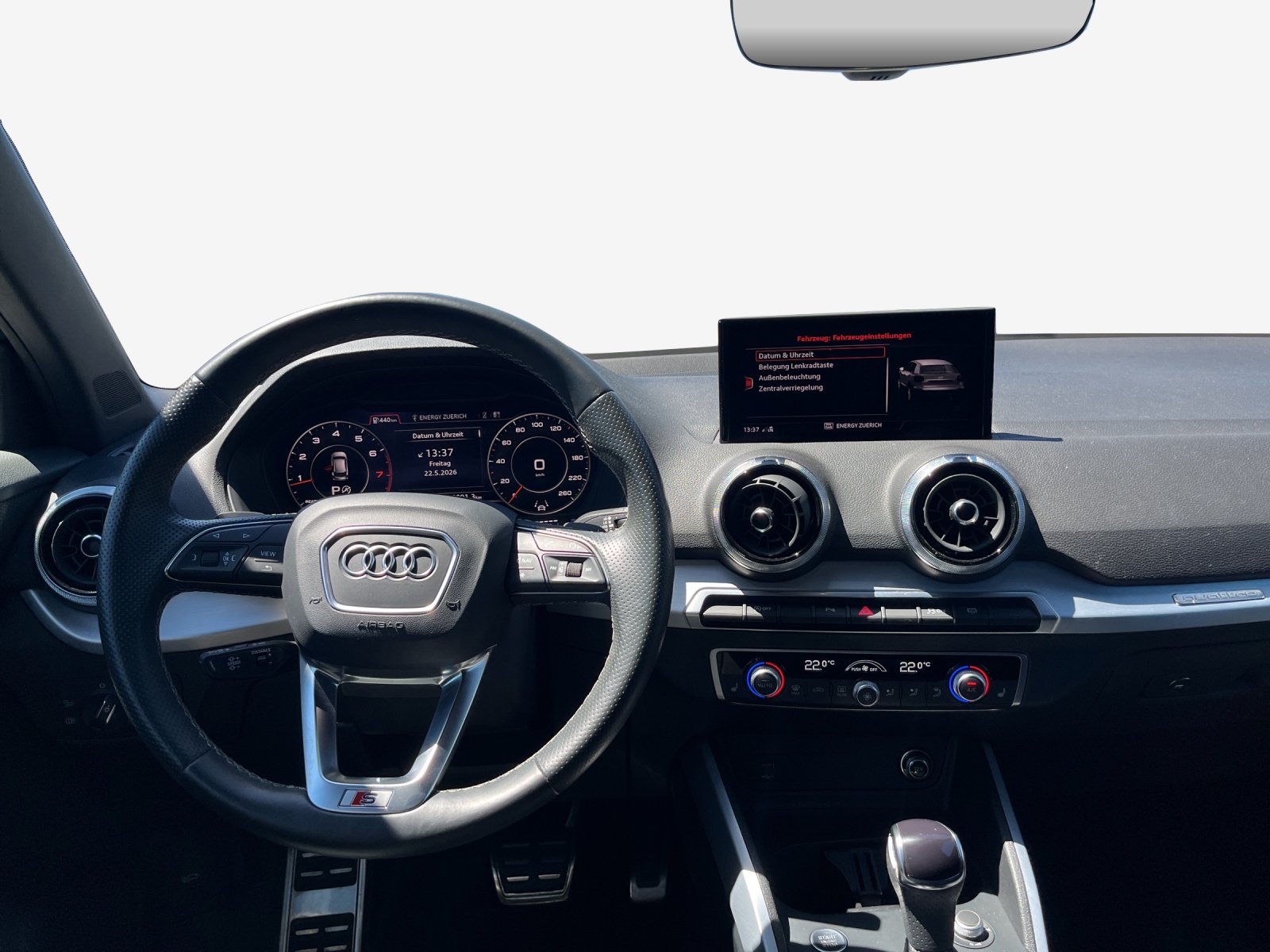 AUDI Q2 40 TFSI S line quattro S-tronic-image-8