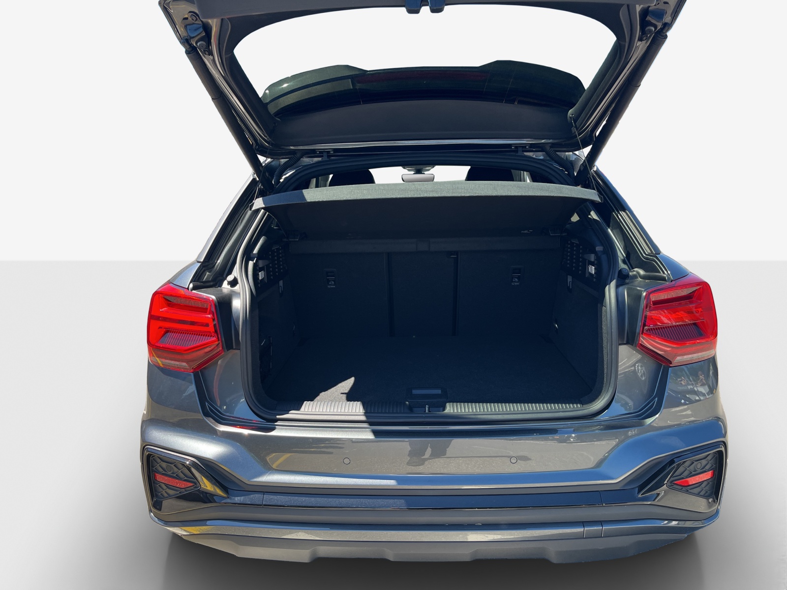 AUDI Q2 40 TFSI S line quattro S-tronic-image-10