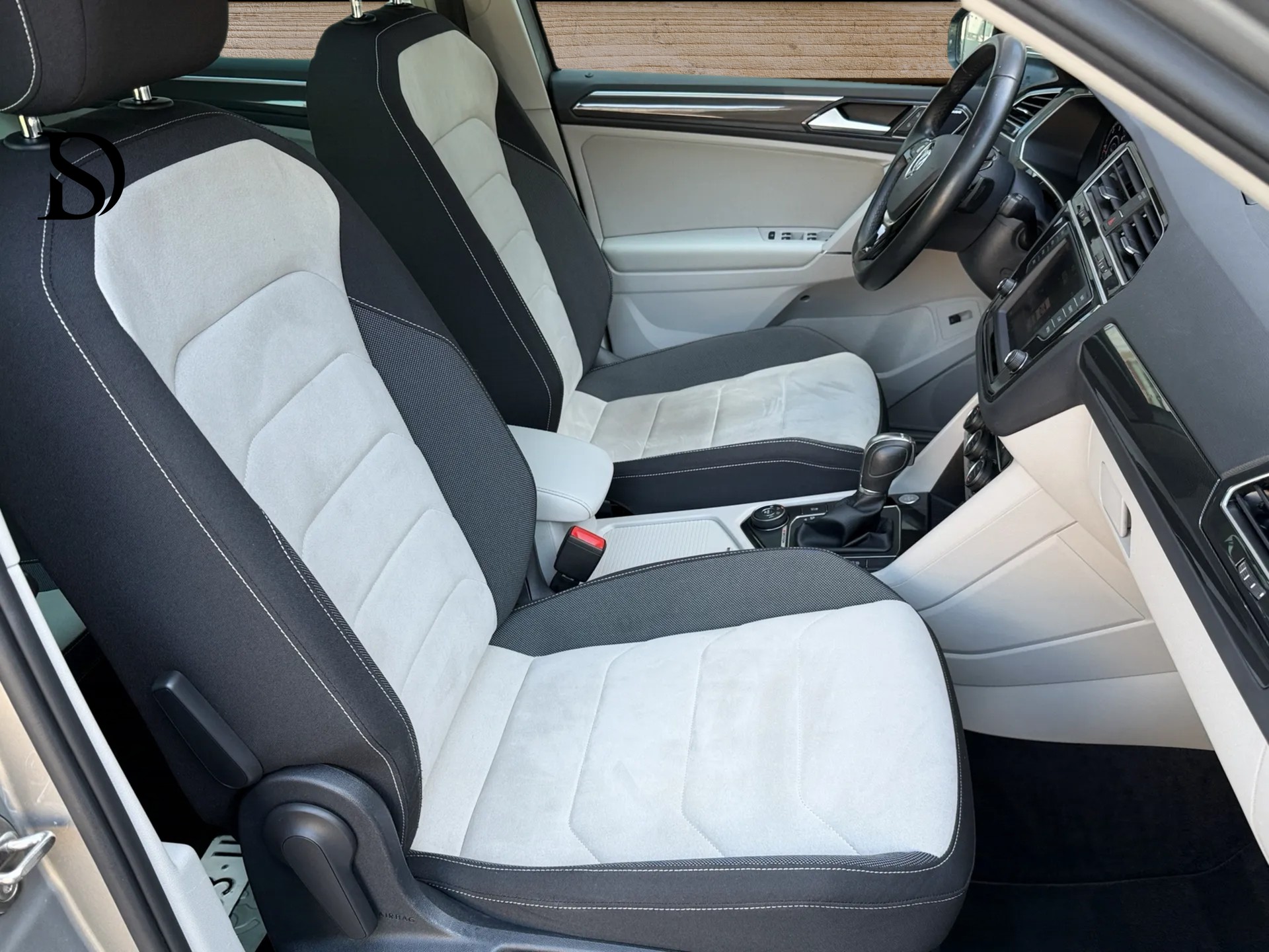 VW Tiguan 2.0 TDI SCR Highline4Motion DSG-image-11