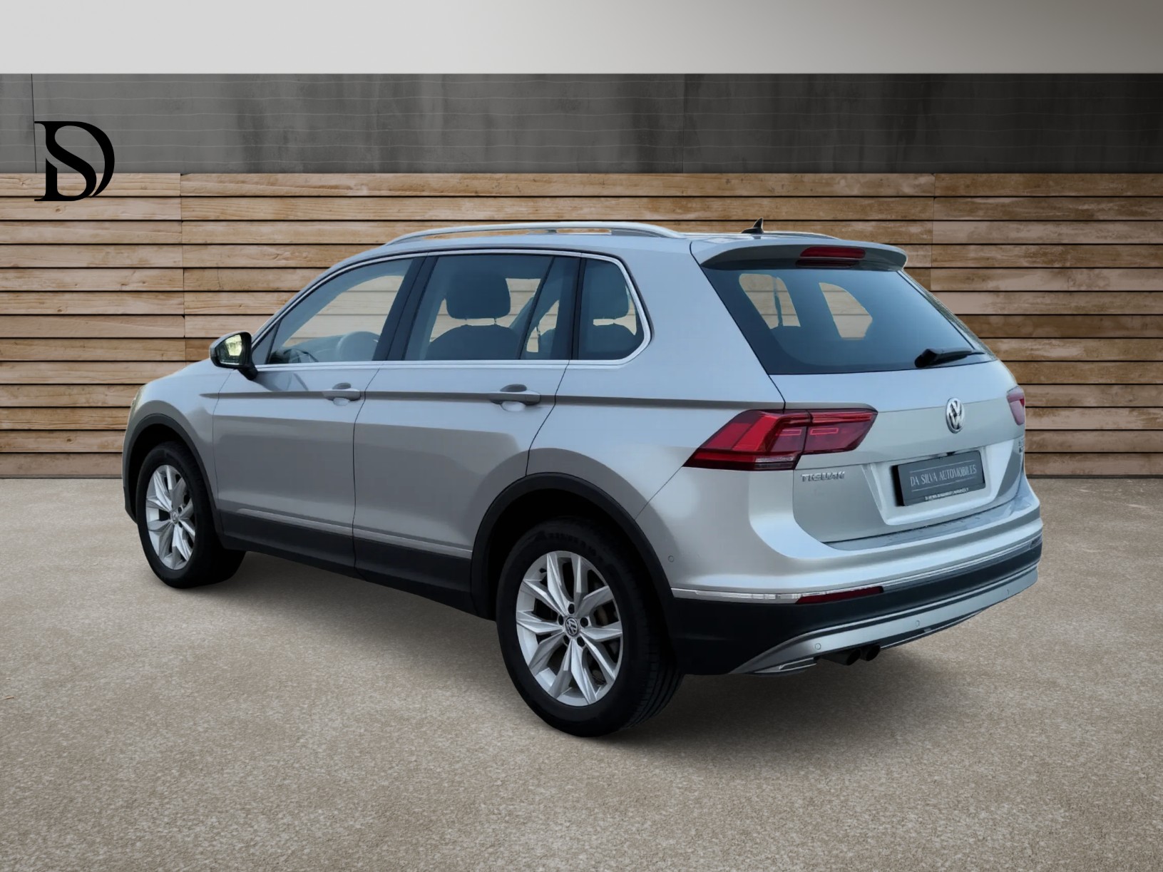 VW Tiguan 2.0 TDI SCR Highline4Motion DSG-image-6