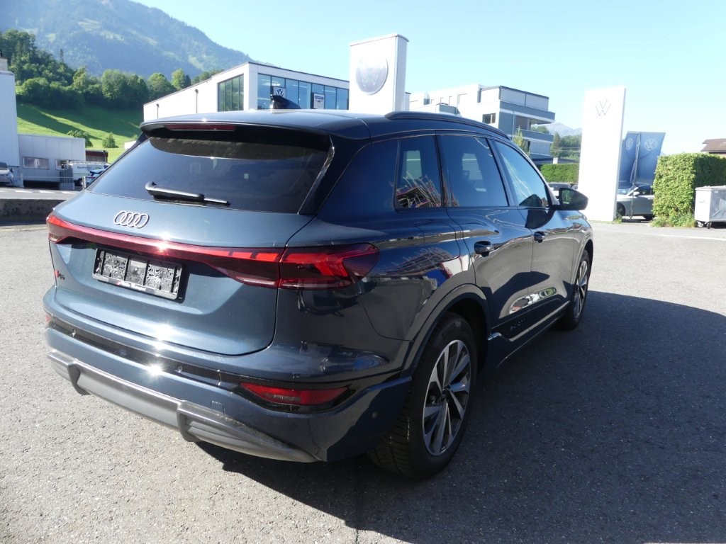 AUDI Q6 e-tron quattro-image-3