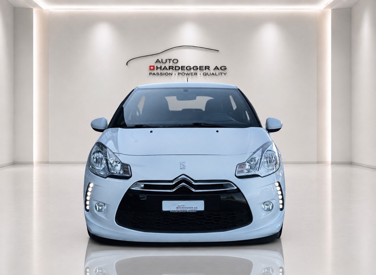 DS AUTOMOBILES DS3 1.6 16V e-HDi SO Chic inkl. Garantie!-showroom-element-3
