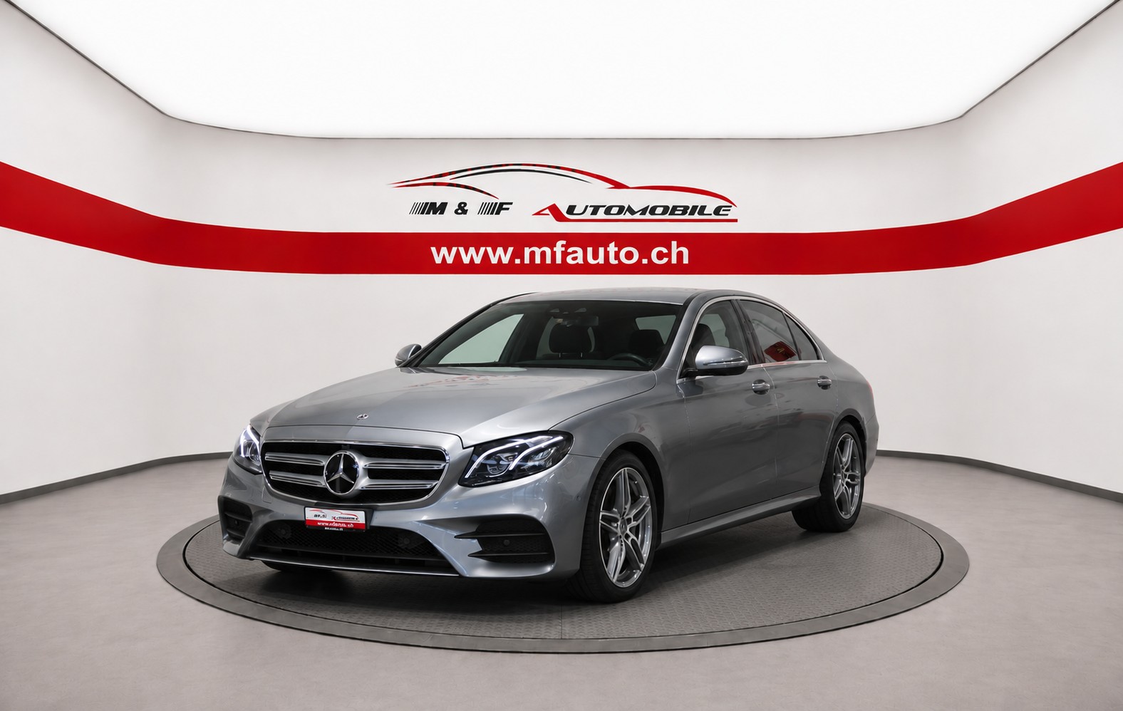MERCEDES-BENZ E 450 AMG Line 4matic CH FAHRZEUG