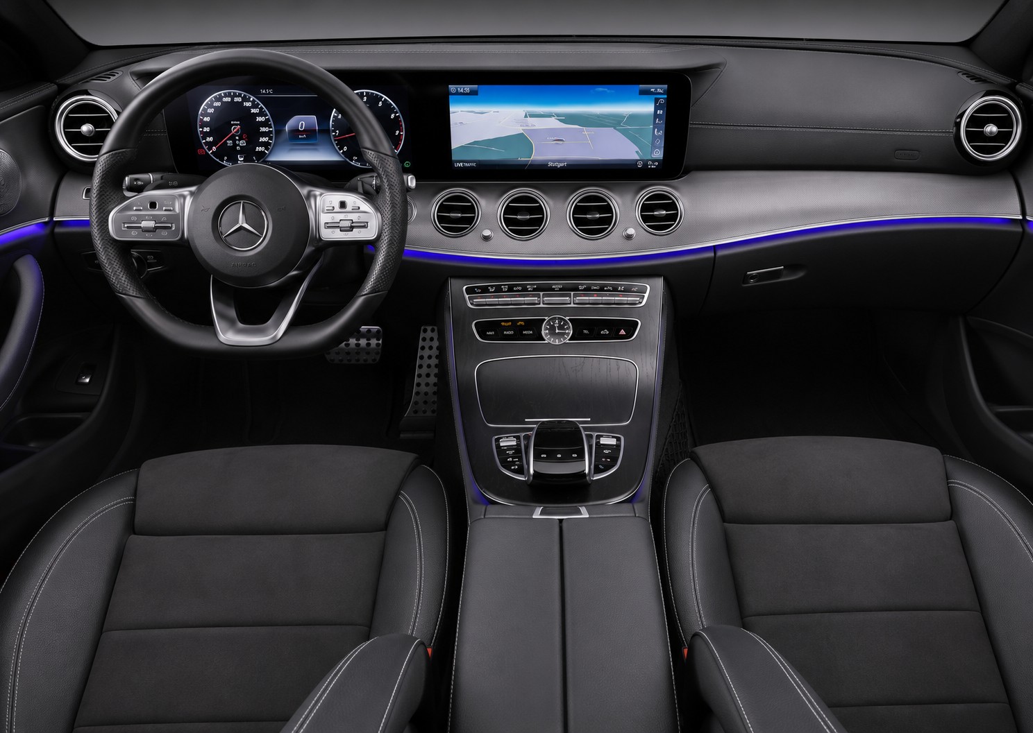 MERCEDES-BENZ E 450 AMG Line 4matic CH FAHRZEUG-image-8