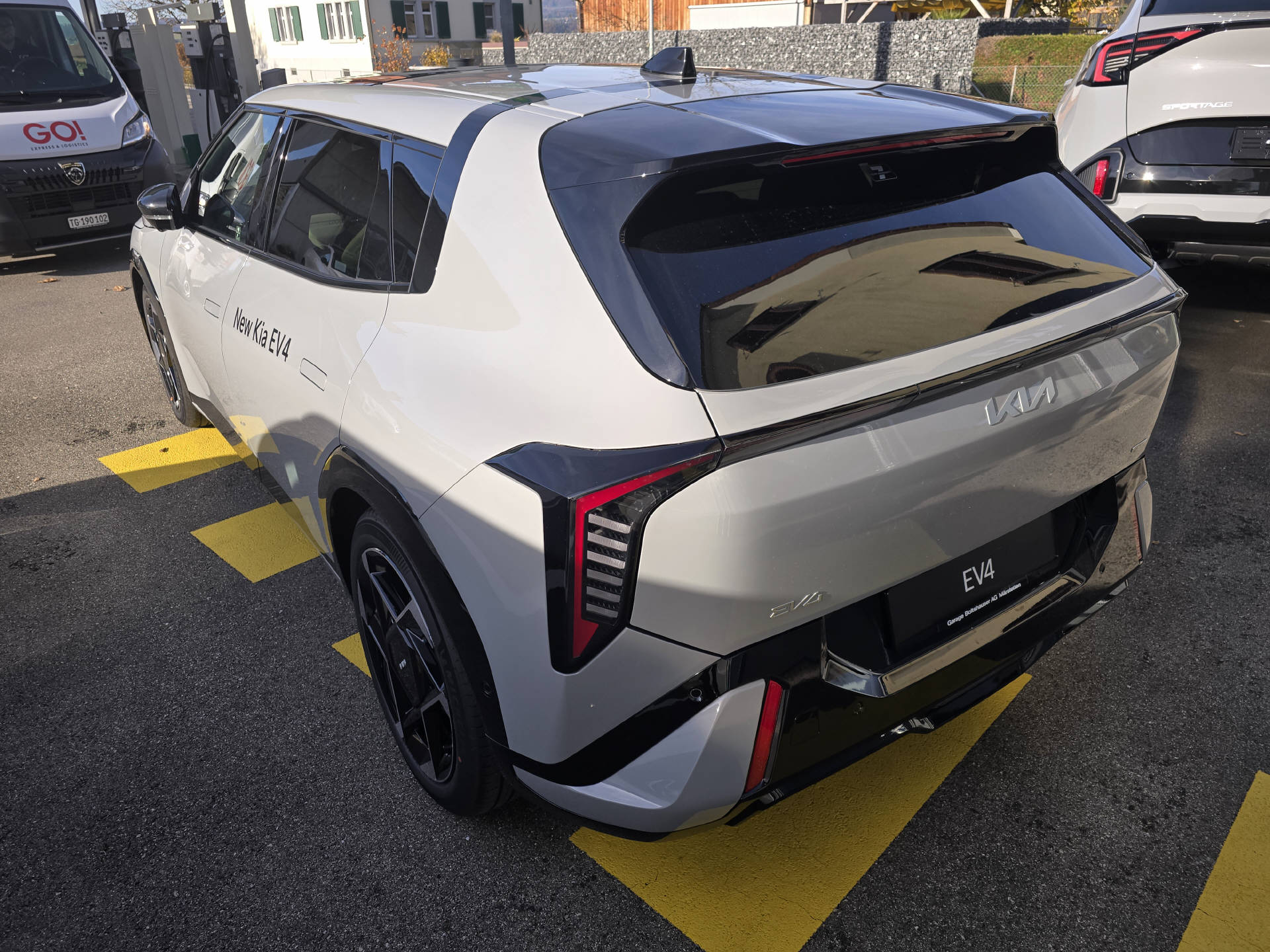 KIA EV4 81 kWh GT-Line-image-2