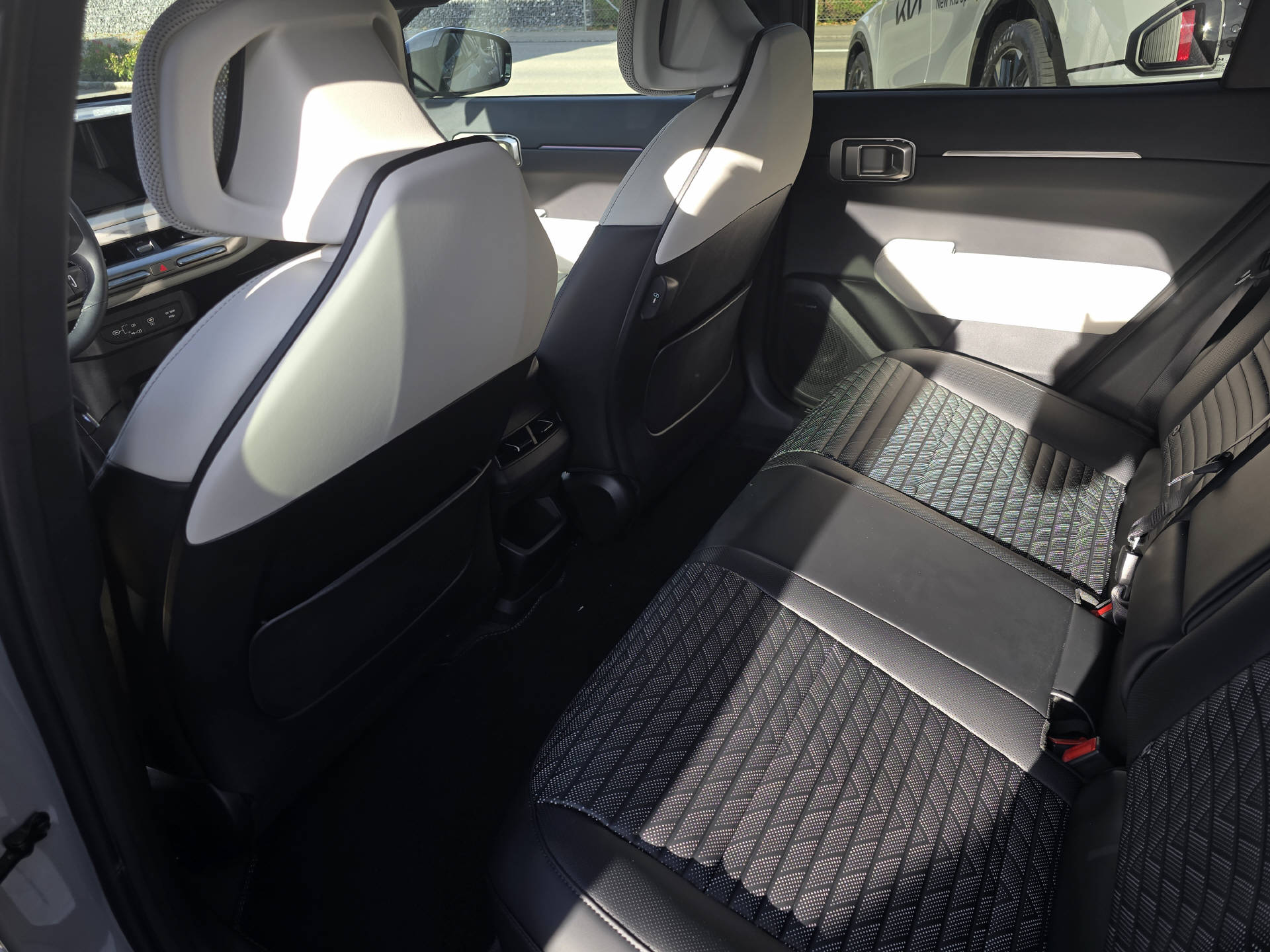 KIA EV4 81 kWh GT-Line-image-6