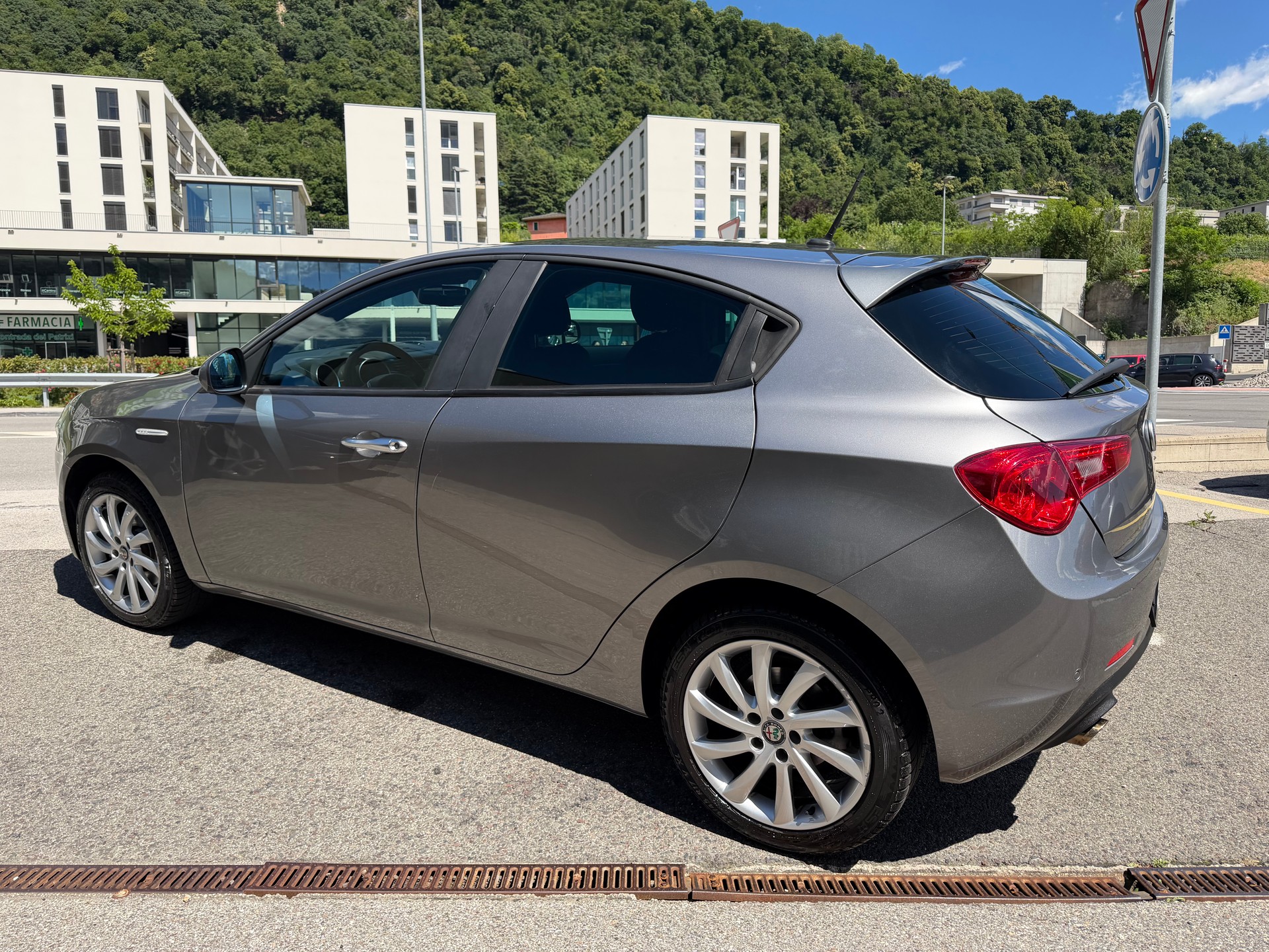 ALFA ROMEO Giulietta 1.4 MultiAir Super TCT-image-4