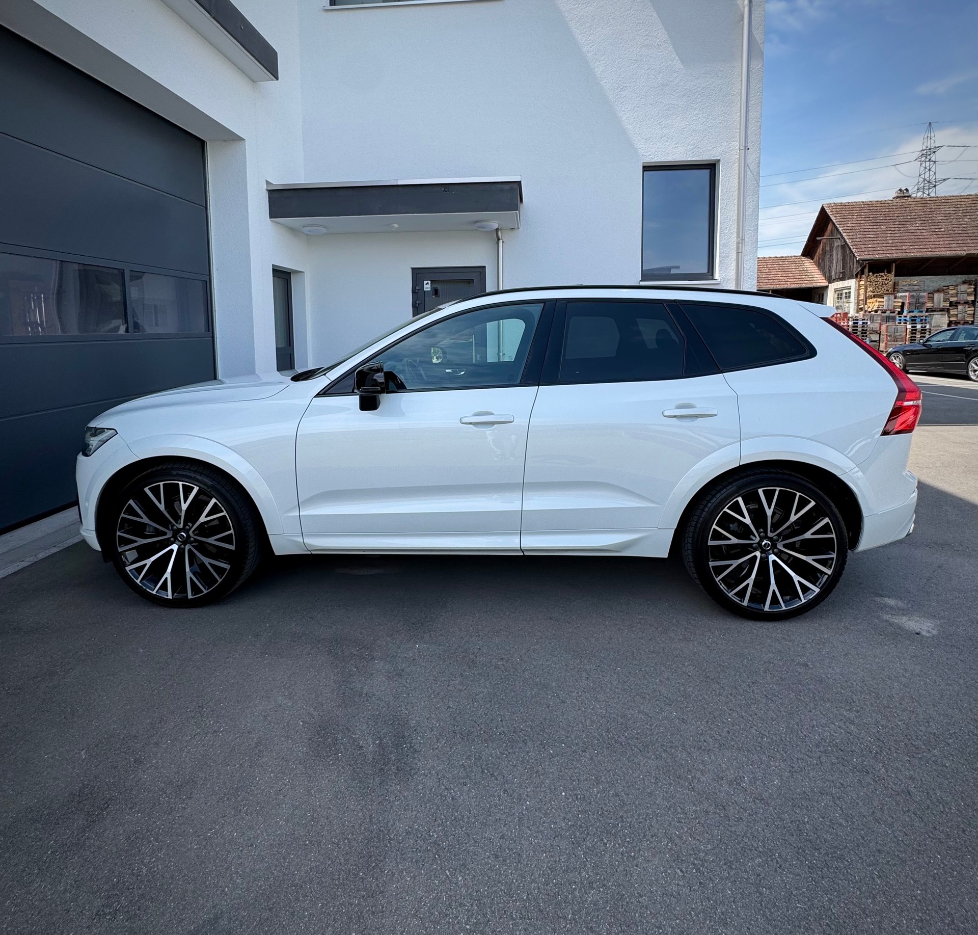 VOLVO XC60 T6 AWD Polestar R-Design Geartronic-image-3
