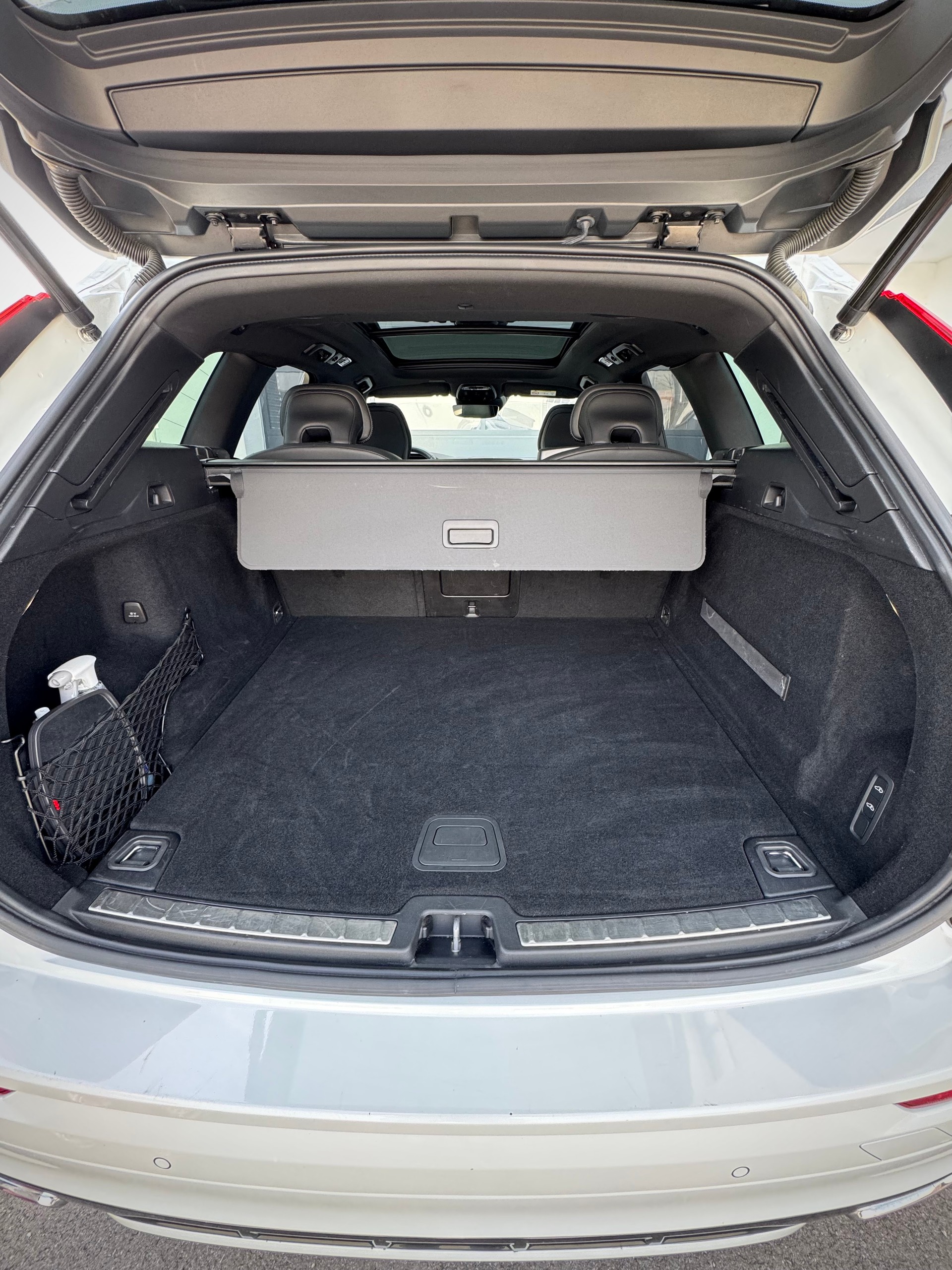 VOLVO XC60 T6 AWD Polestar R-Design Geartronic-image-14