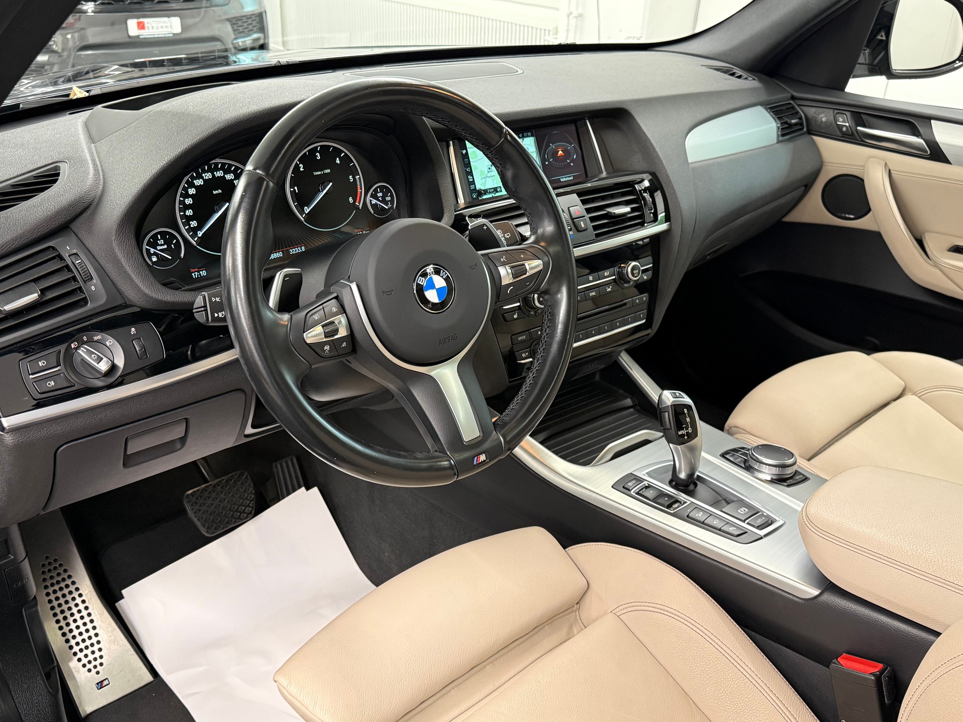 BMW X3 xDrive 20d M-Paket Sport Steptronic-image-14