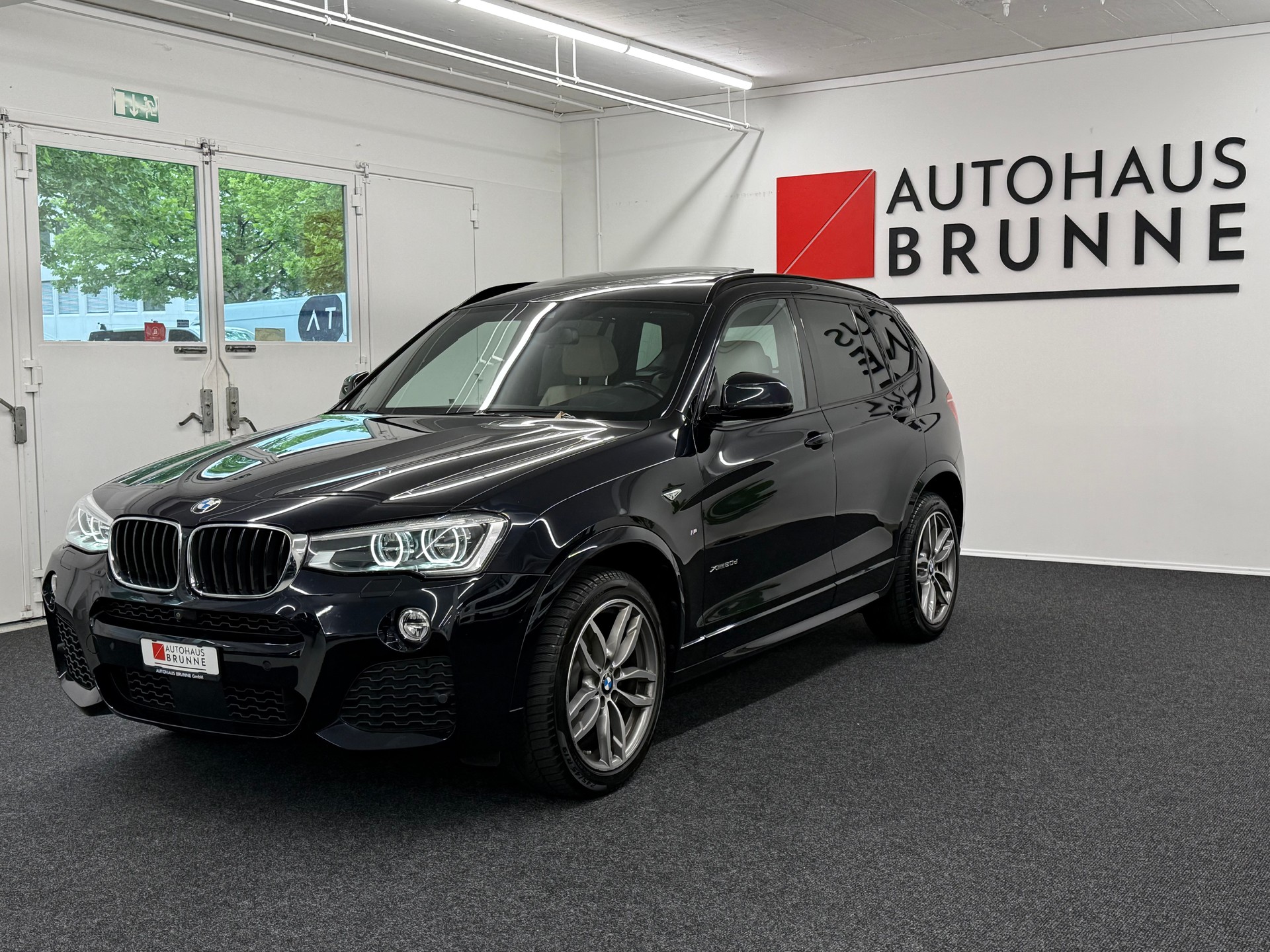BMW X3 xDrive 20d M-Paket Sport Steptronic-image-0