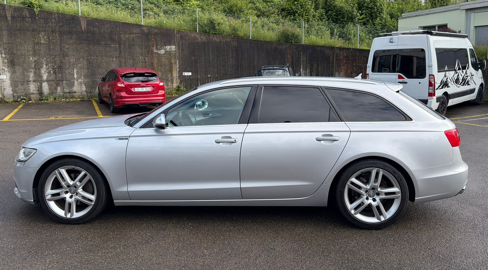 AUDI A6 Avant 3.0 TDI V6 quattro S-tronic-image-2