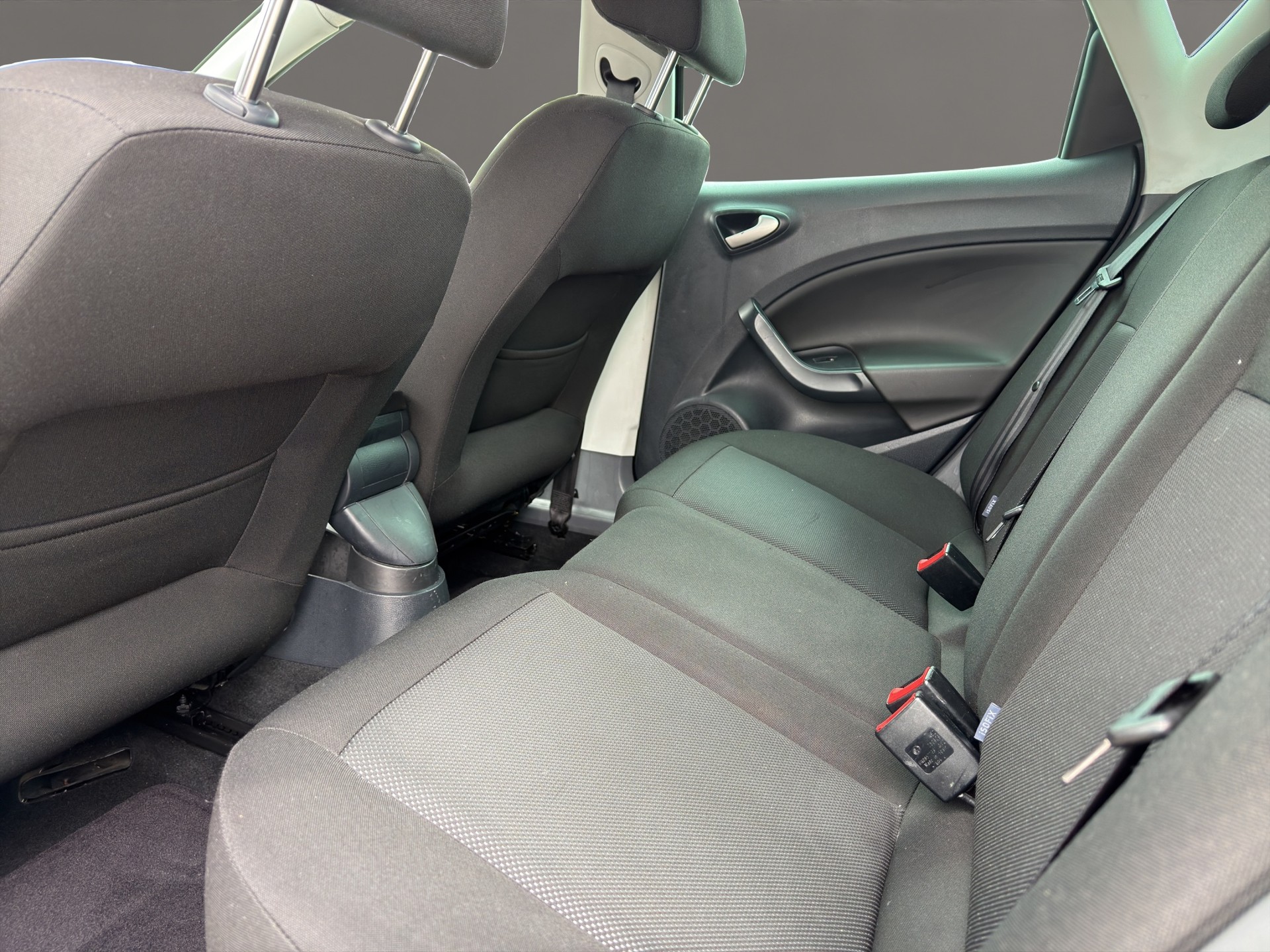 SEAT Ibiza 1.6 Style-image-11