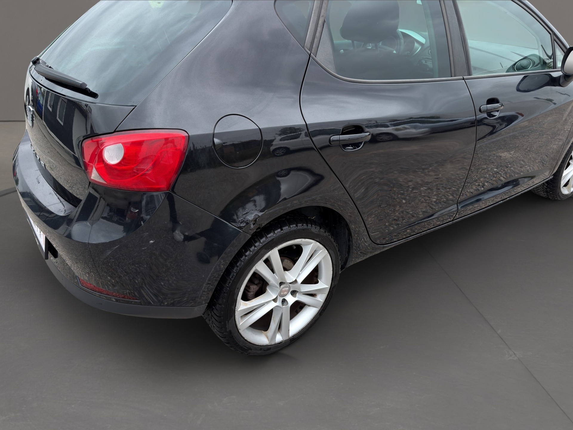SEAT Ibiza 1.6 Style-image-13