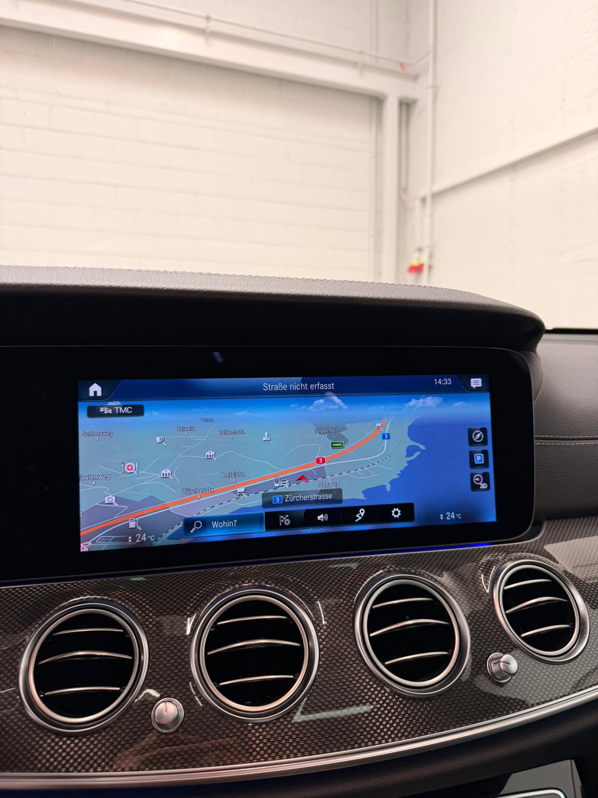 MERCEDES-BENZ AMG E 53 4Matic+ Speedshift 9G-TCT White Black Performance CH-Fahrzeug-image-21
