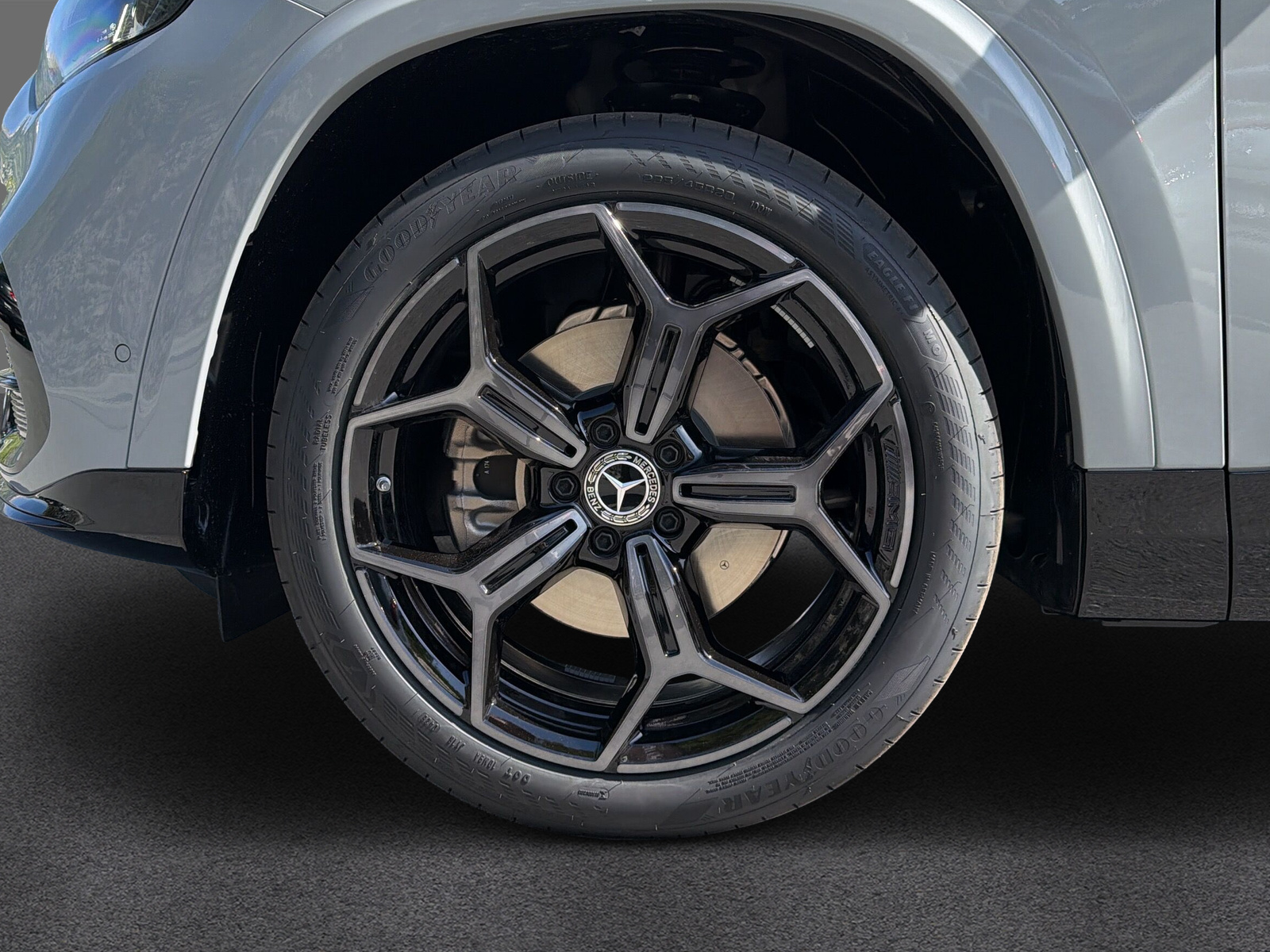 MERCEDES-BENZ GLB 220 4Matic 8G-Tronic-image-20