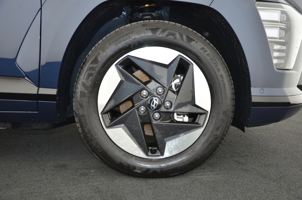 HYUNDAI Kona EV 65.4 kWh Premium *360°*-image-9