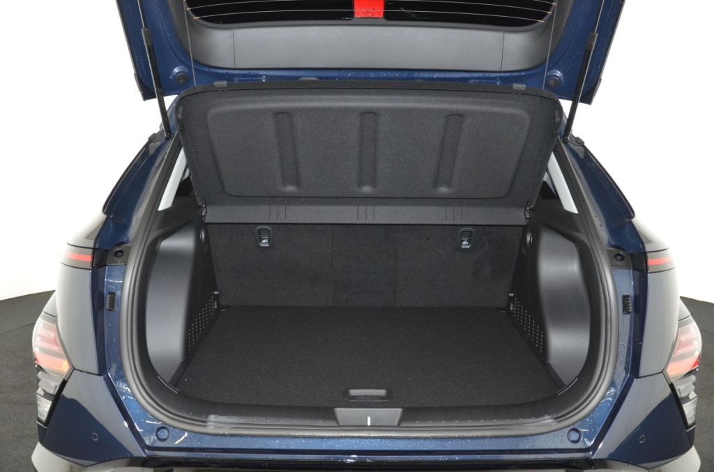 HYUNDAI Kona EV 65.4 kWh Premium *360°*-image-26