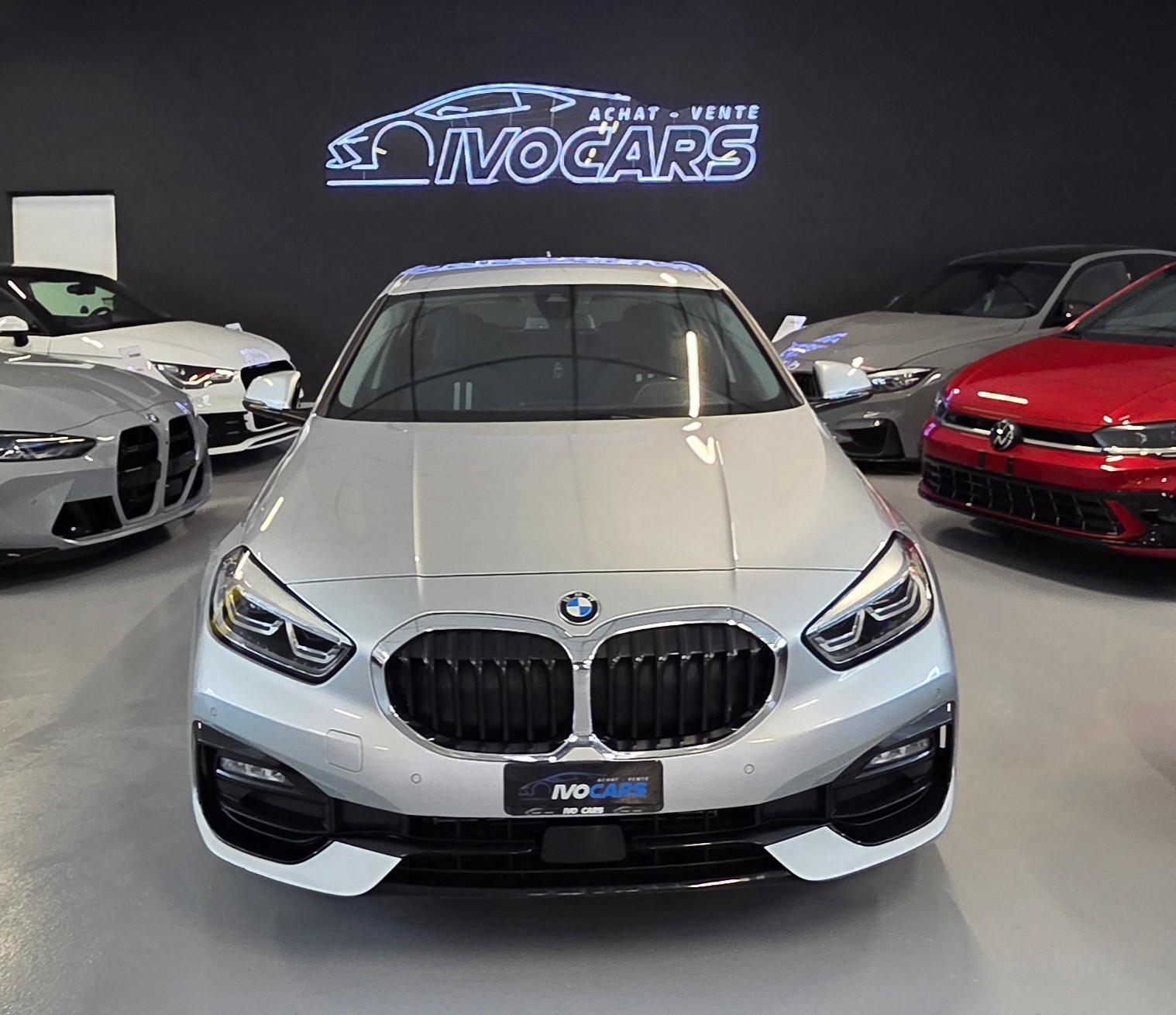 BMW 120d xDrive Steptronic Sport Line-image-0