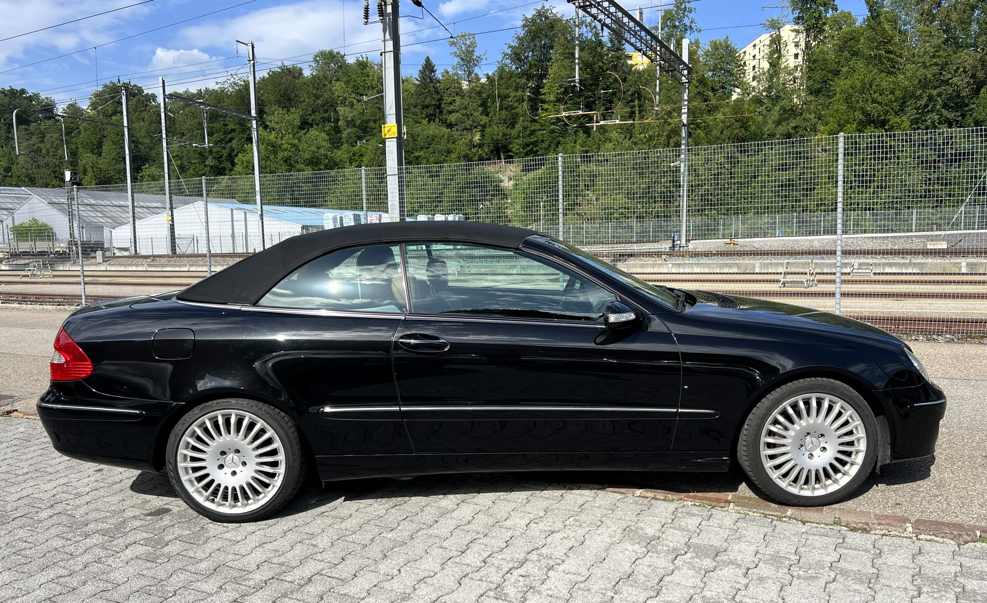 MERCEDES-BENZ CLK 320 CDI Avantgarde-image-29