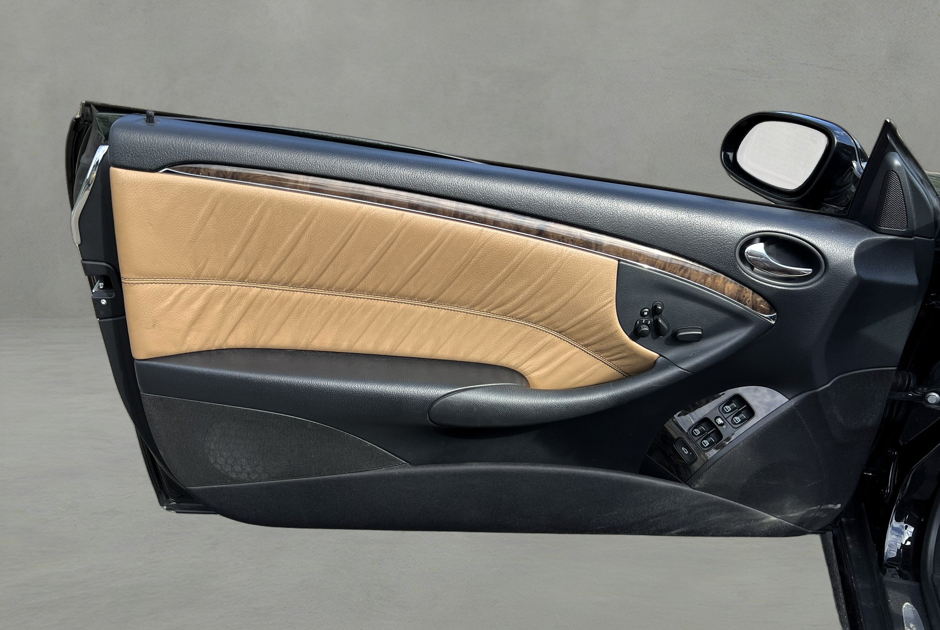 MERCEDES-BENZ CLK 320 CDI Avantgarde-image-16