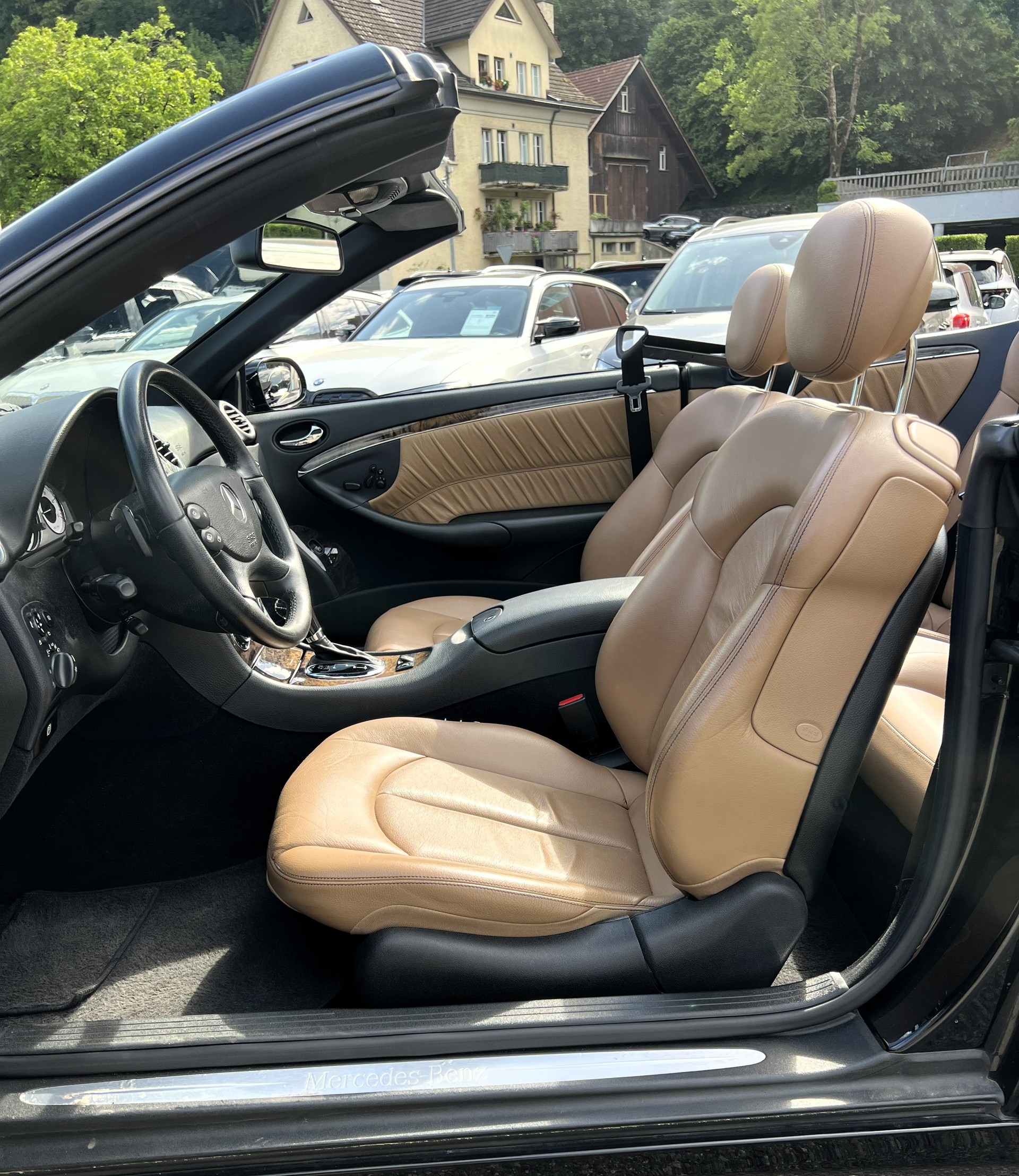 MERCEDES-BENZ CLK 320 CDI Avantgarde-image-18