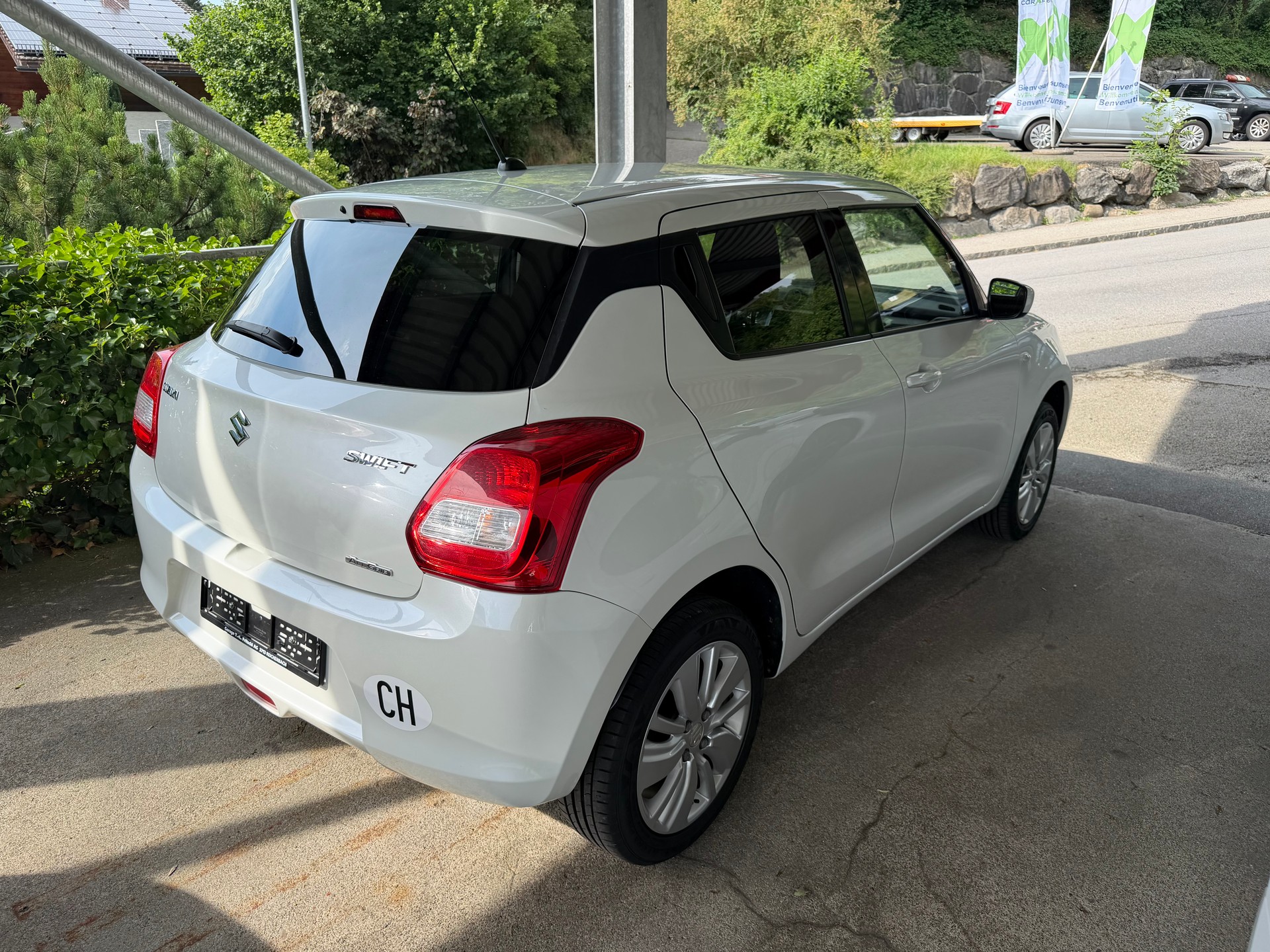 SUZUKI Swift 1.2i Compact+ Allgrip 4x4-image-2