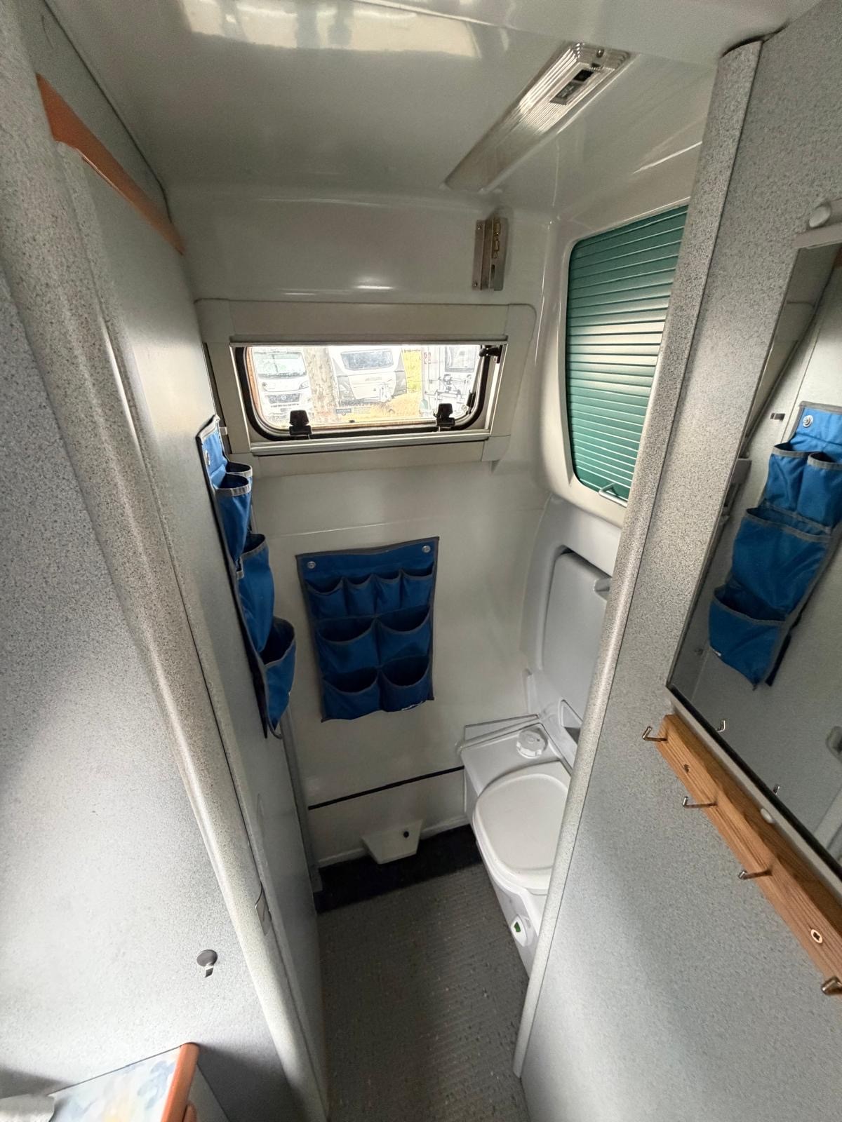 VW ***2.5 102PS T4 CALIFORNIA EXCLUSIVE ***HOCHDACH***WOHNRAUM KLIMAANLAGE***4.PERSONEN REISE-SCHLAFEN***-image-12