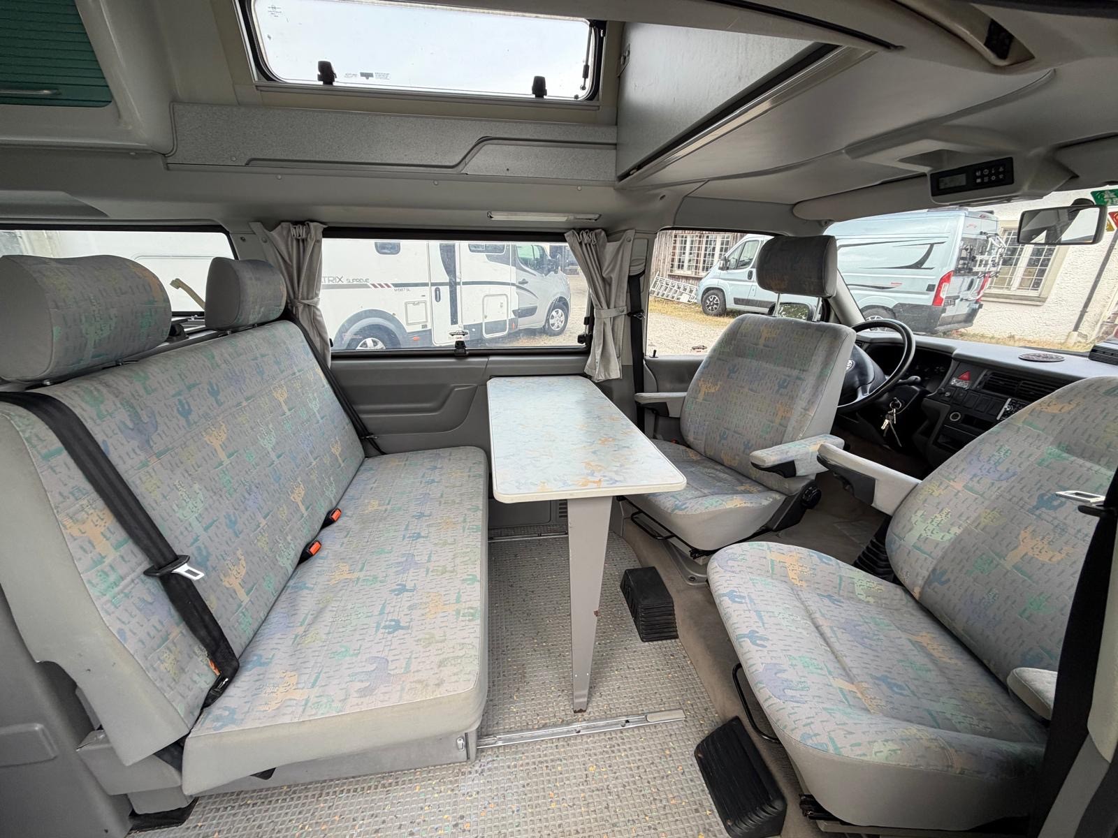 VW ***2.5 102PS T4 CALIFORNIA EXCLUSIVE ***HOCHDACH***WOHNRAUM KLIMAANLAGE***4.PERSONEN REISE-SCHLAFEN***-image-8