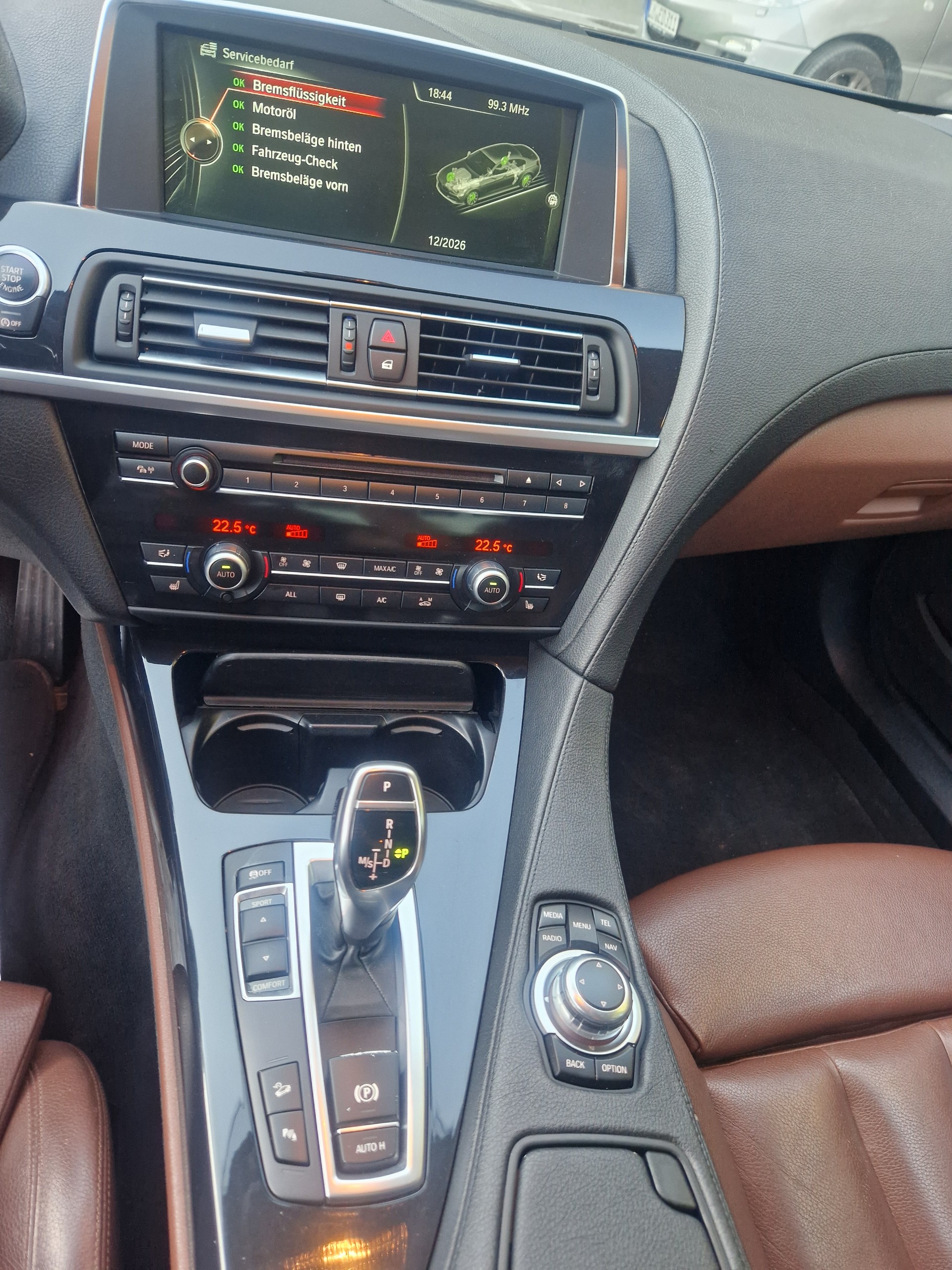 BMW 650i Gran Coupé xDrive-image-13