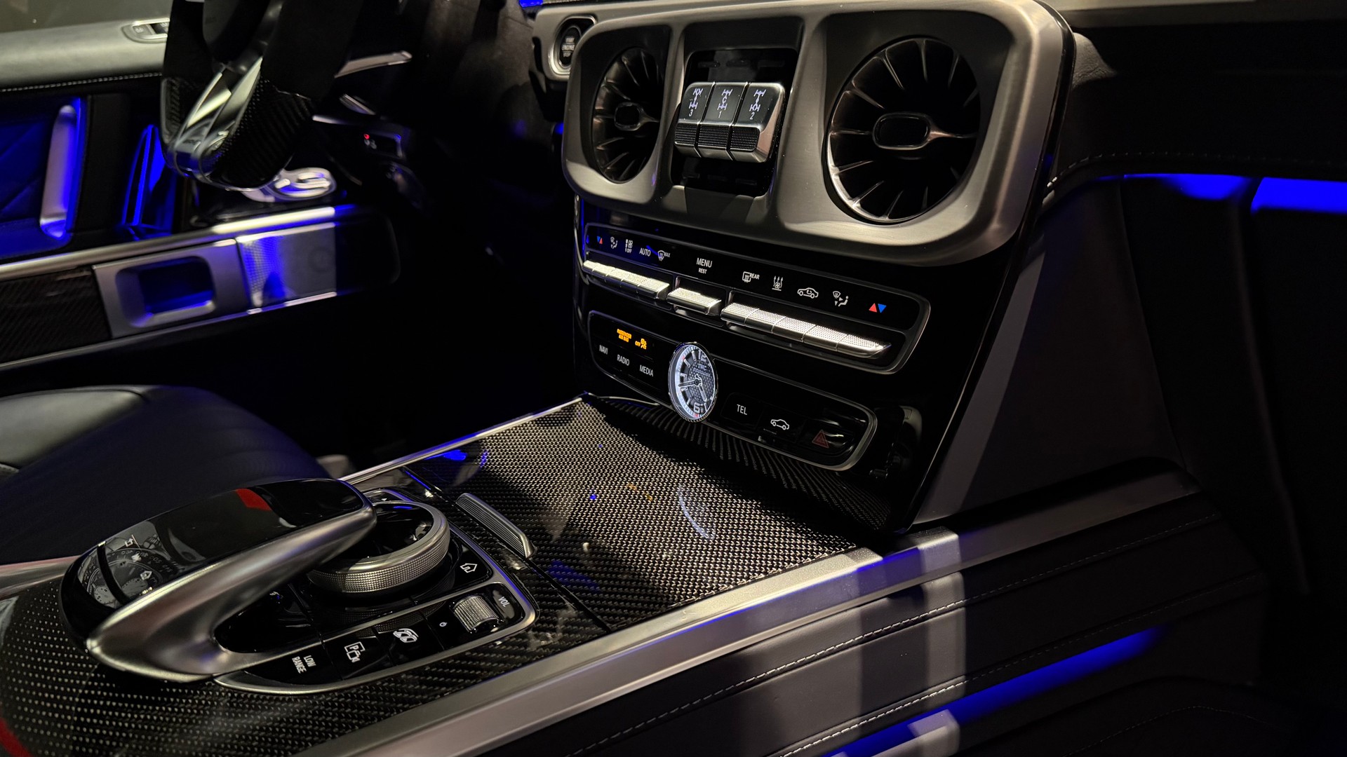MERCEDES-BENZ G 63 AMG Speedshift Plus G-Tronic-image-11