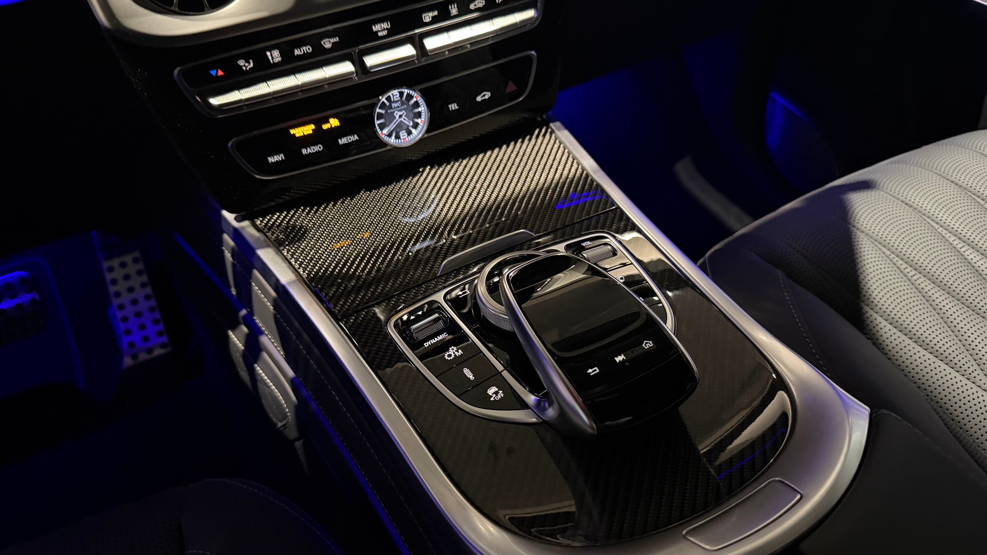 MERCEDES-BENZ G 63 AMG Speedshift Plus G-Tronic-image-9