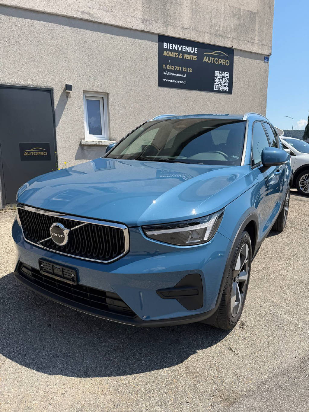 VOLVO XC40 2.0 B3 MH Core-image-0