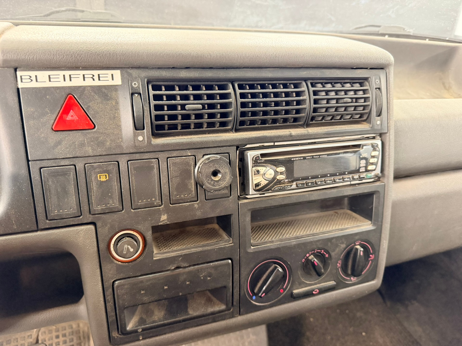 VW T4 2.0-image-10