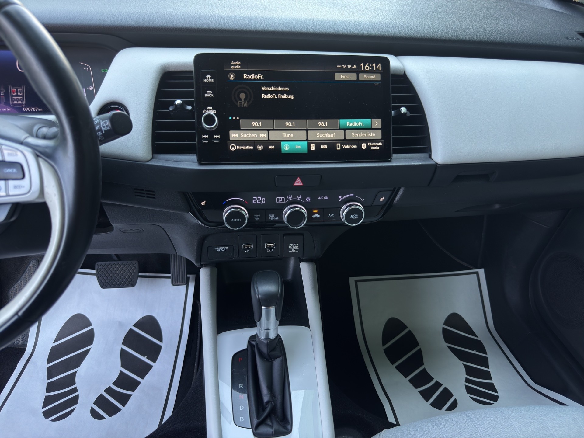 HONDA Jazz 1.5i-MMD Comfort E-CVT-image-12
