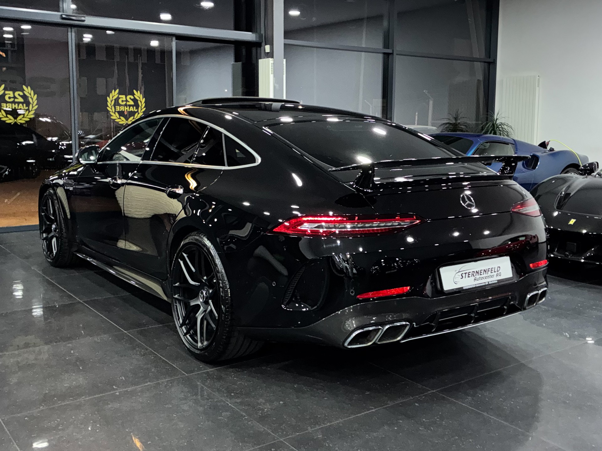 MERCEDES-BENZ AMG GT 4 63 S 4Matic+ Speedshift MCT-image-4