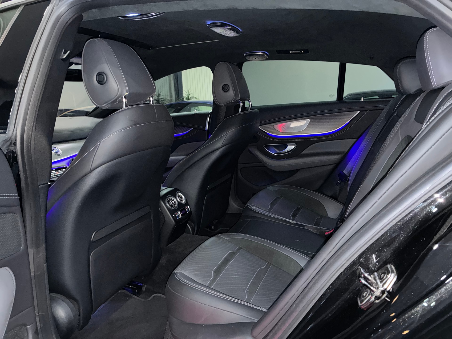 MERCEDES-BENZ AMG GT 4 63 S 4Matic+ Speedshift MCT-image-12