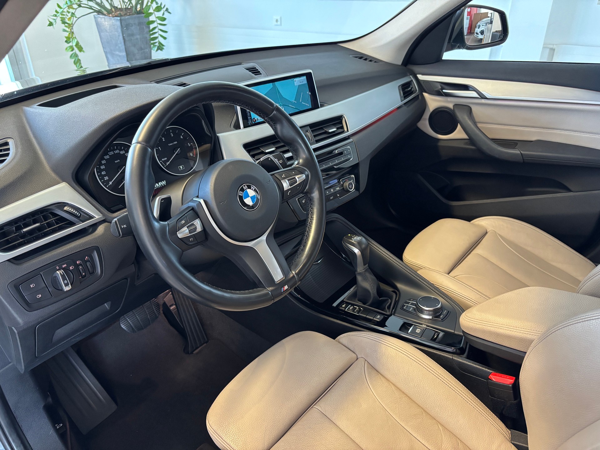 BMW X1 xDrive 20d M Sport Steptronic-image-4