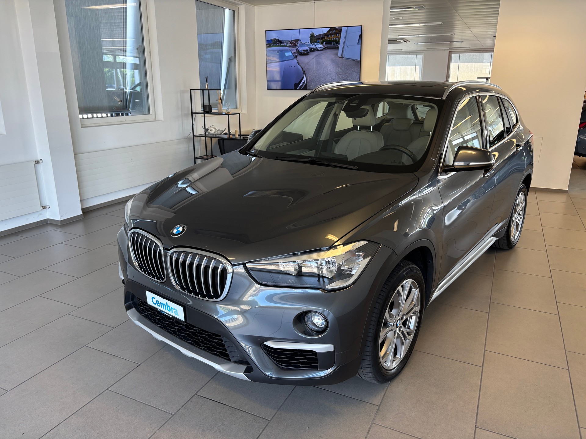 BMW X1 xDrive 20d M Sport Steptronic-image-0