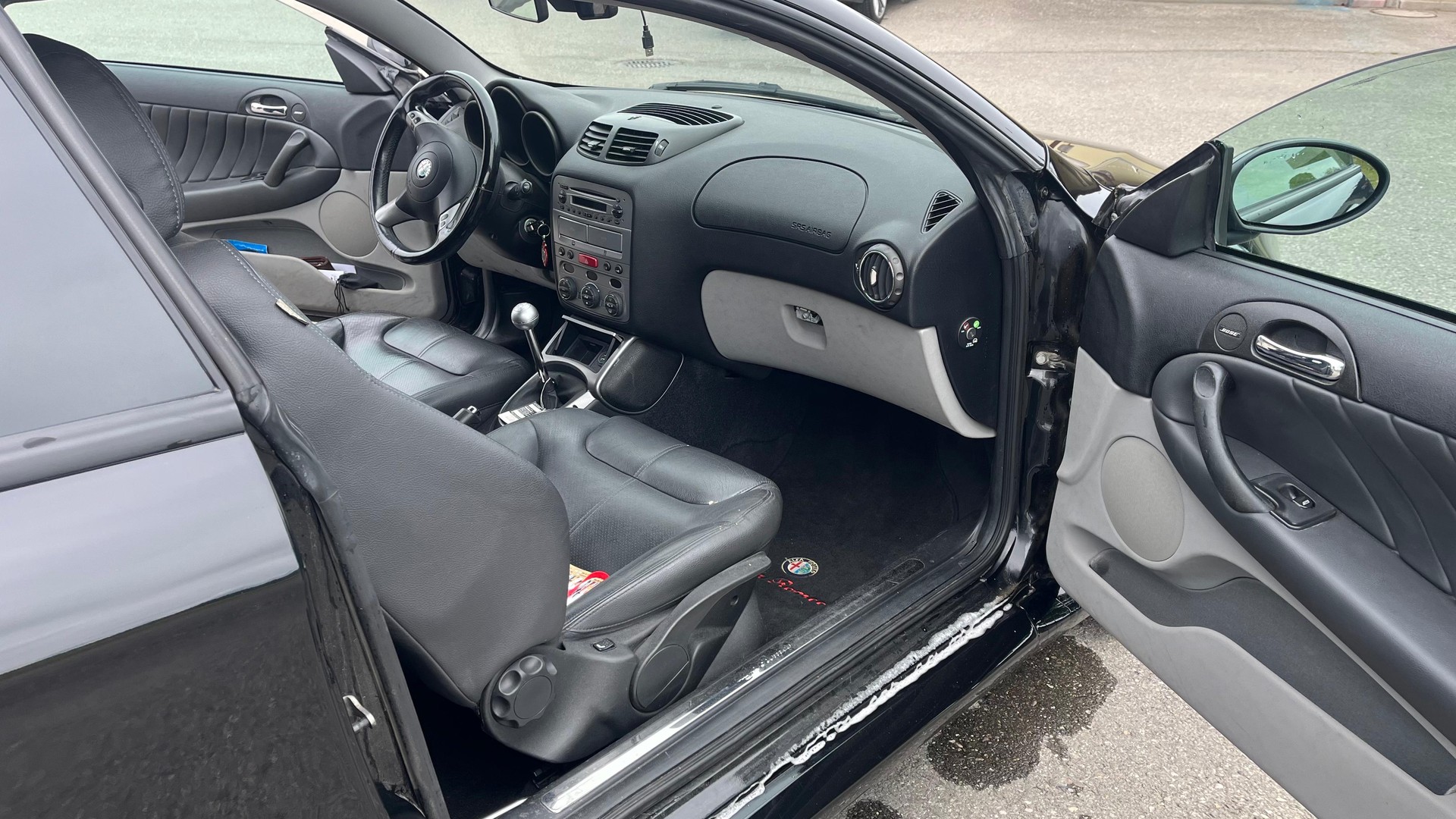ALFA ROMEO 2.0 JTS Distinctive-image-4