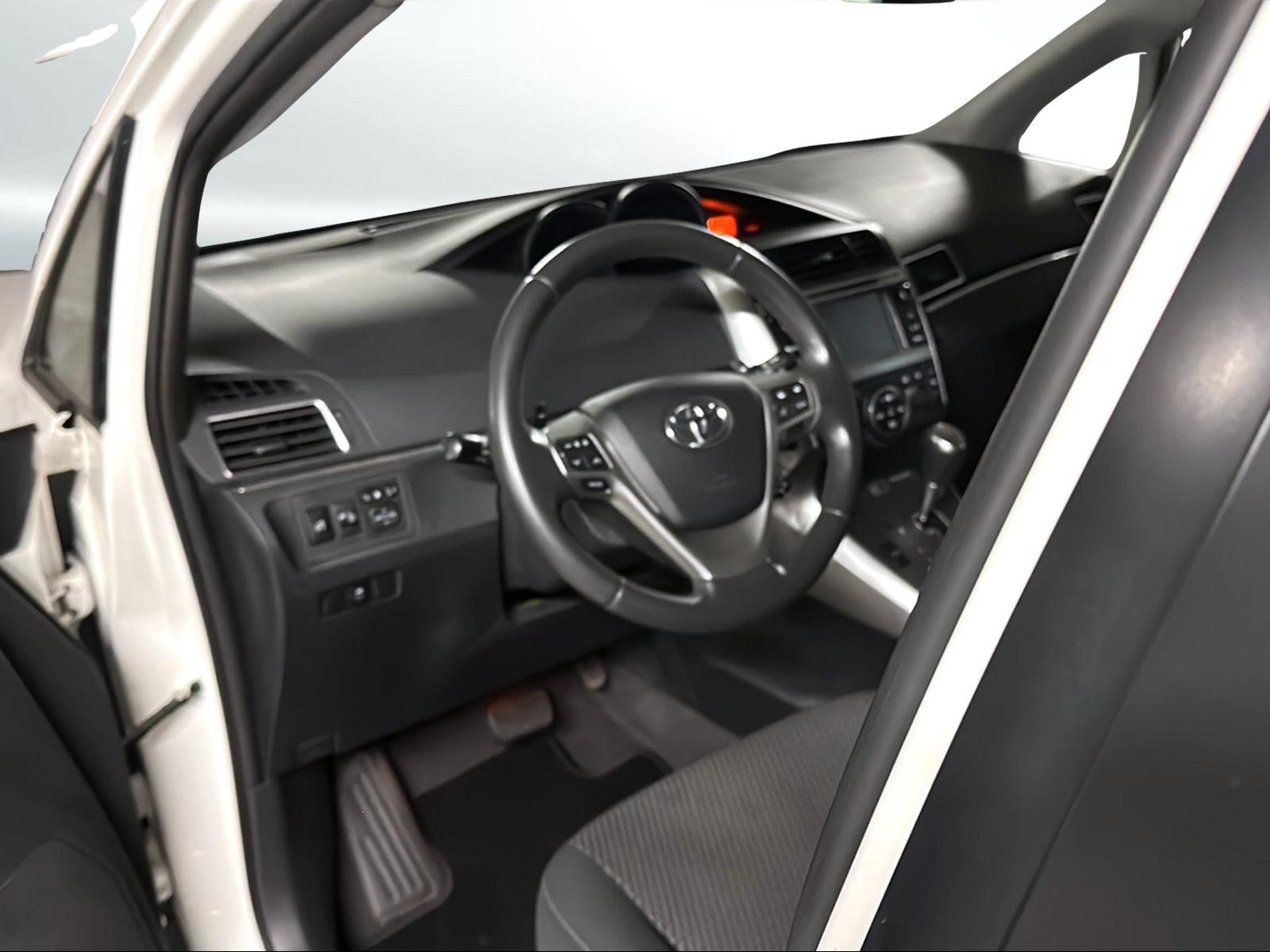 TOYOTA Verso 1.8 VVT-i Trend MiD 7P-image-6
